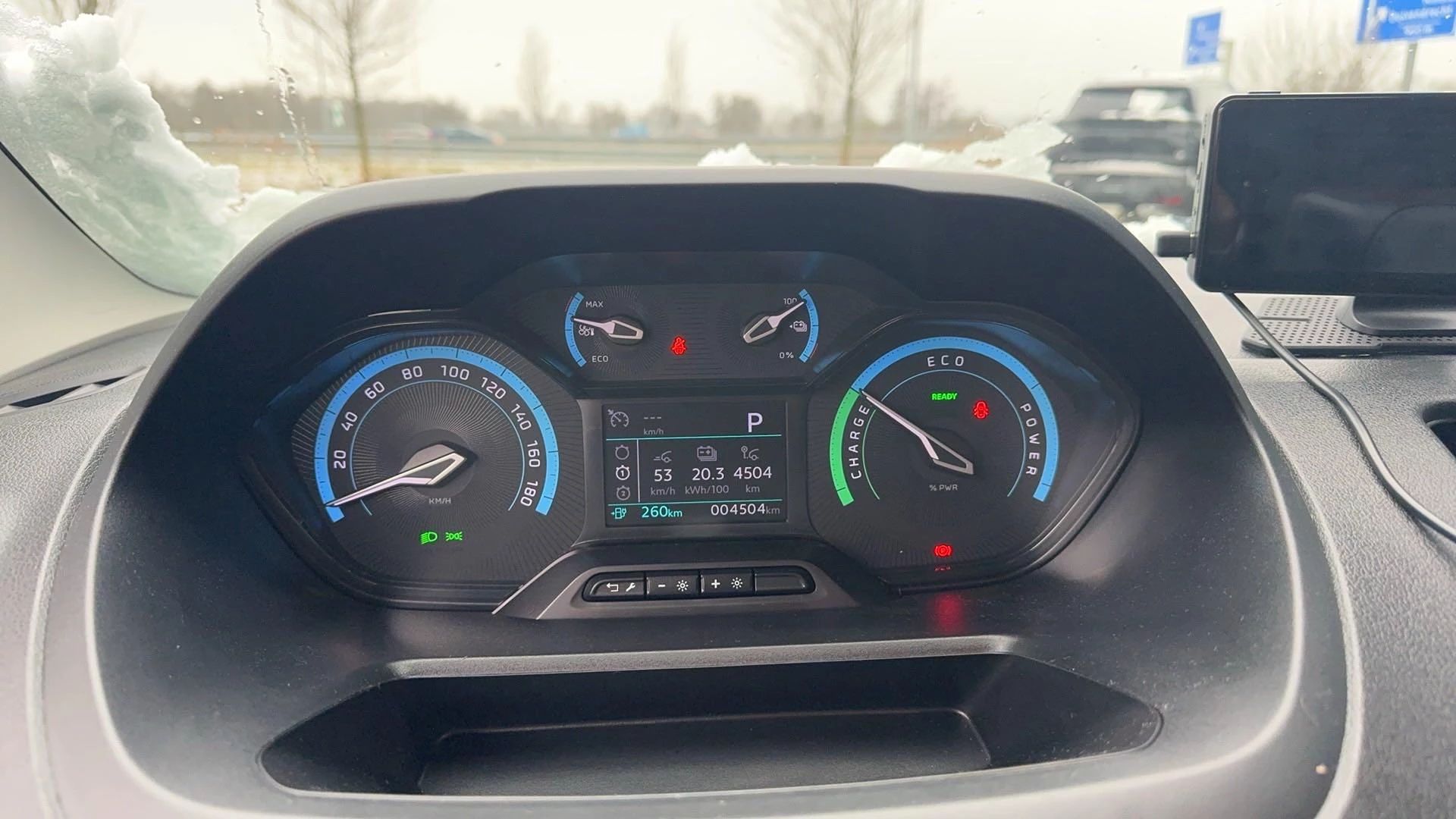 Peugeot-e-Partner-image-8