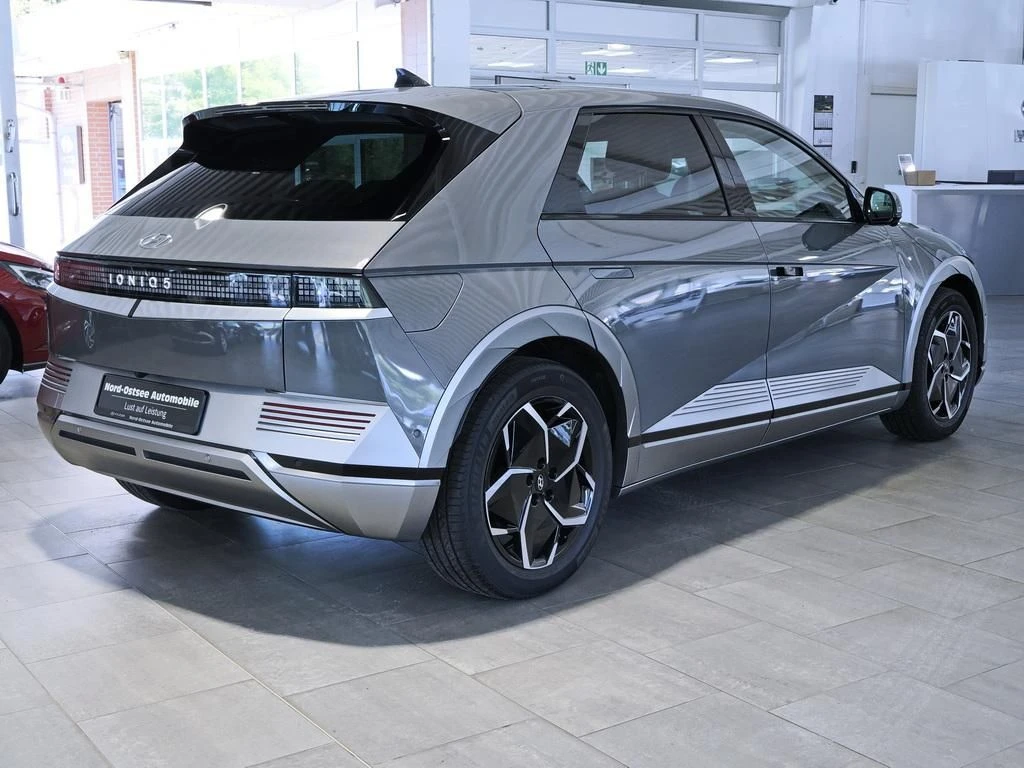 Hyundai-IONIQ 5-image-5