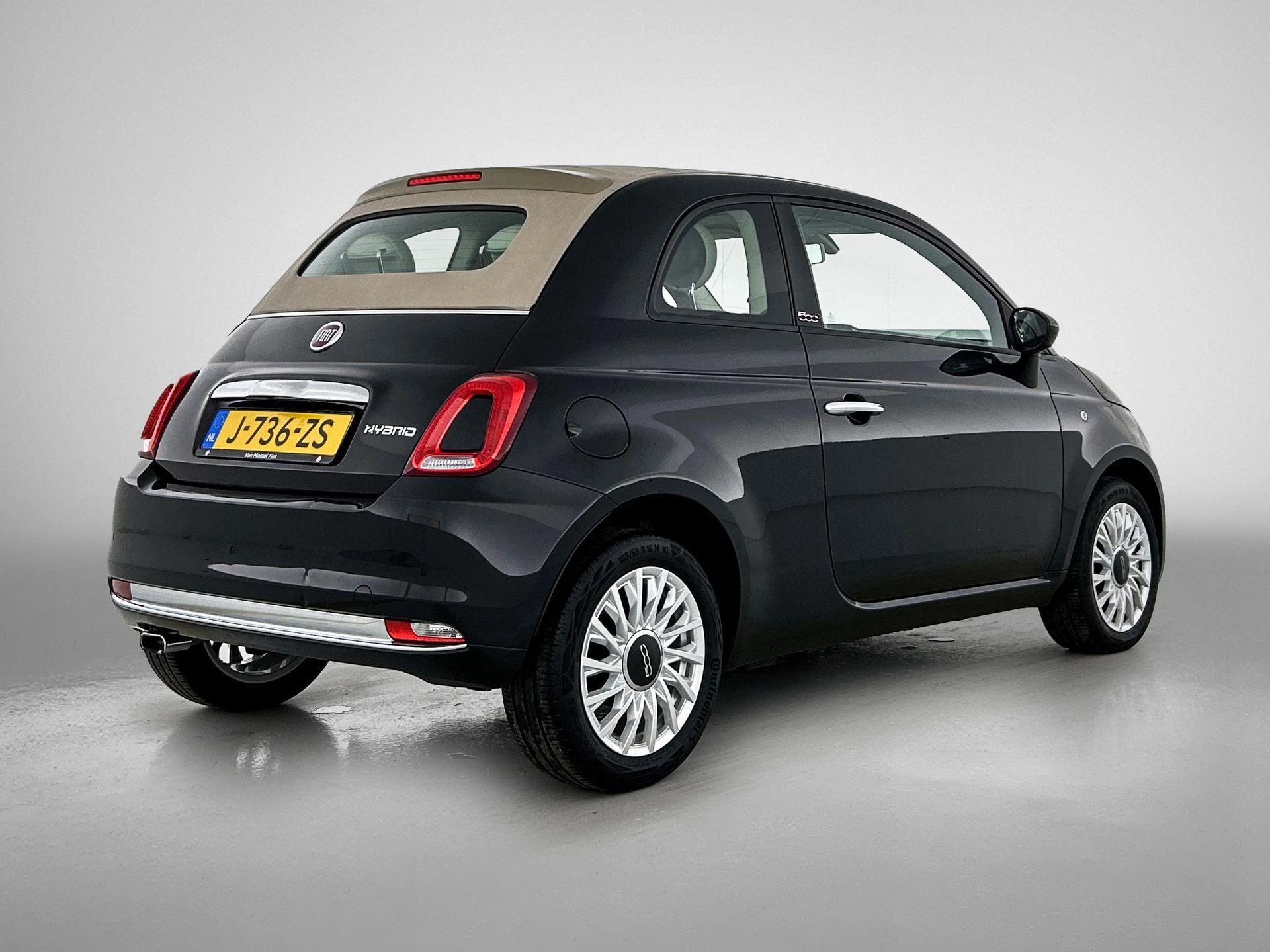 Fiat-500C-image-3