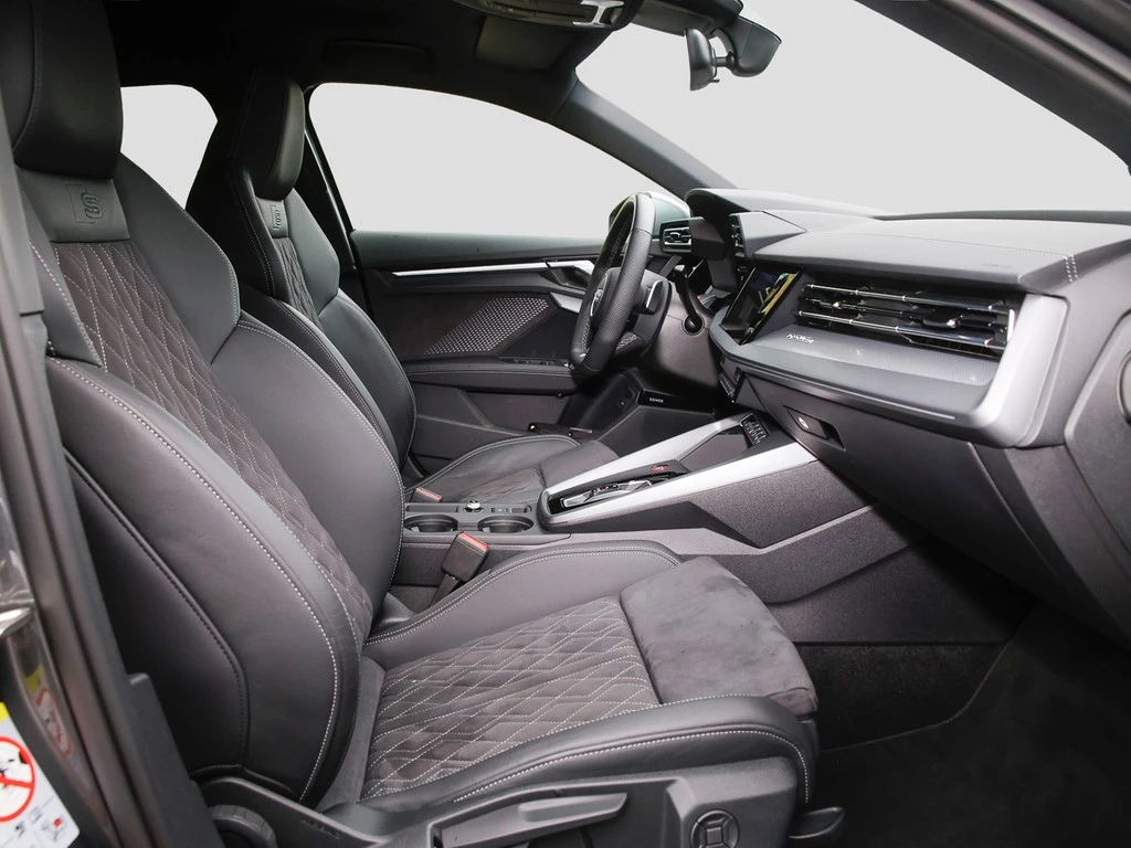 Audi S3 Sportback 2.0 TFSI SONOS Matrix ACC Kamera