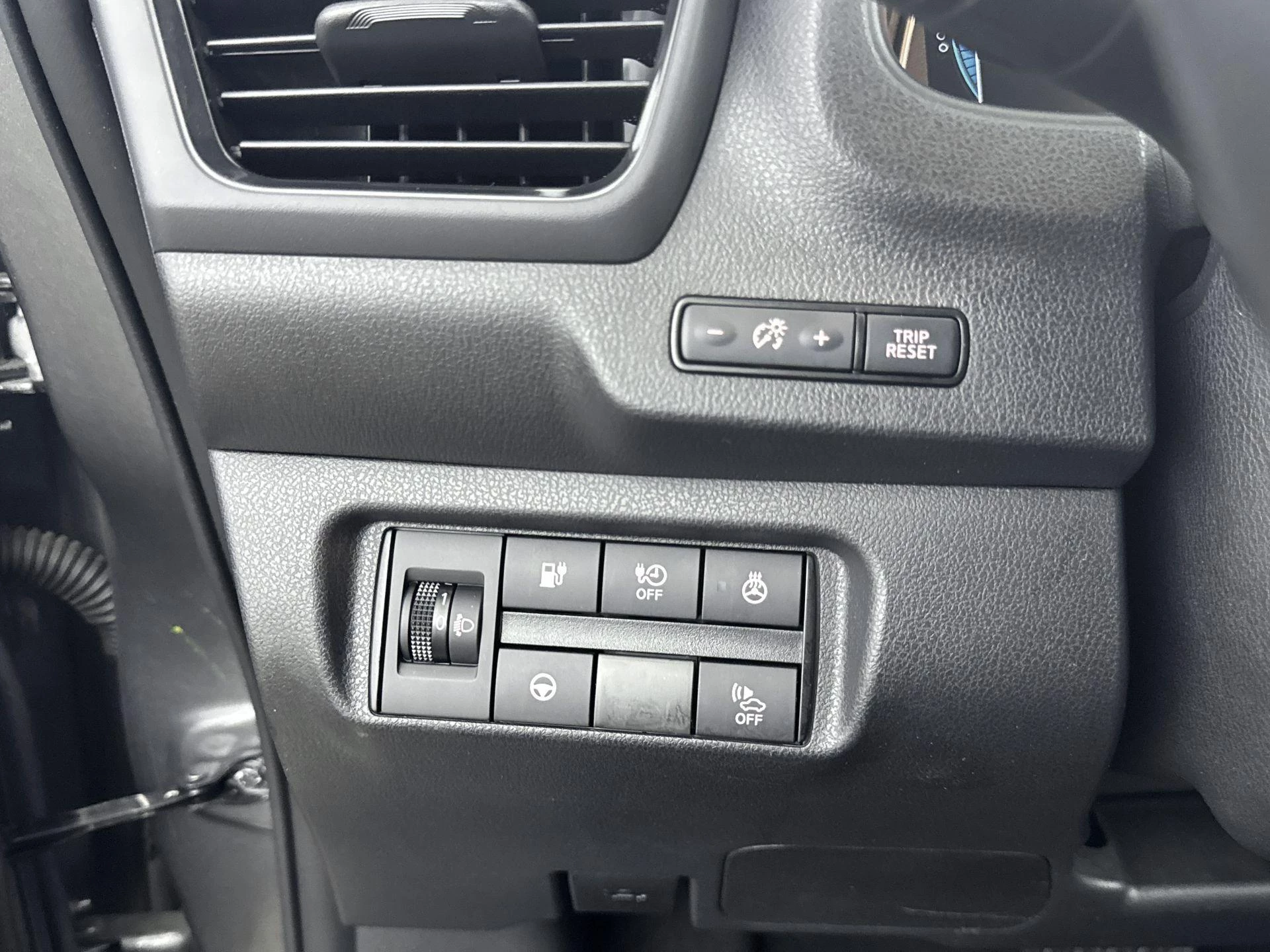 Nissan-Leaf-image-27