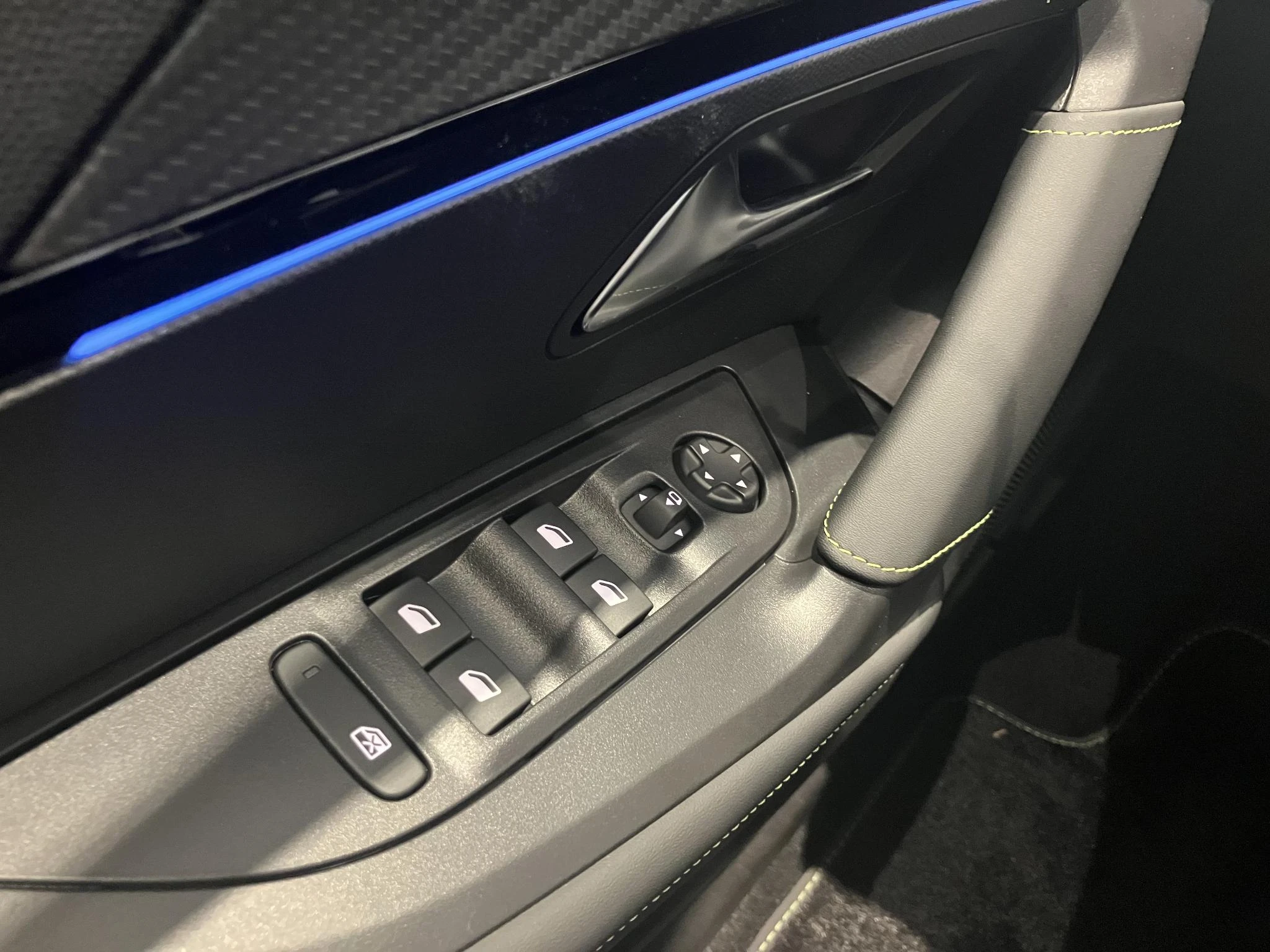 Peugeot-2008-image-20