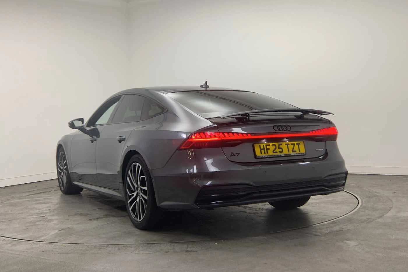 Audi-A7-image-2
