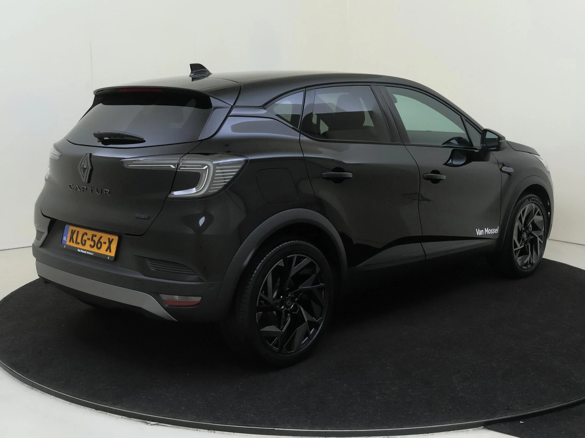 Renault Captur 1.8 E-Tech full hybrid 160 esprit Alpine