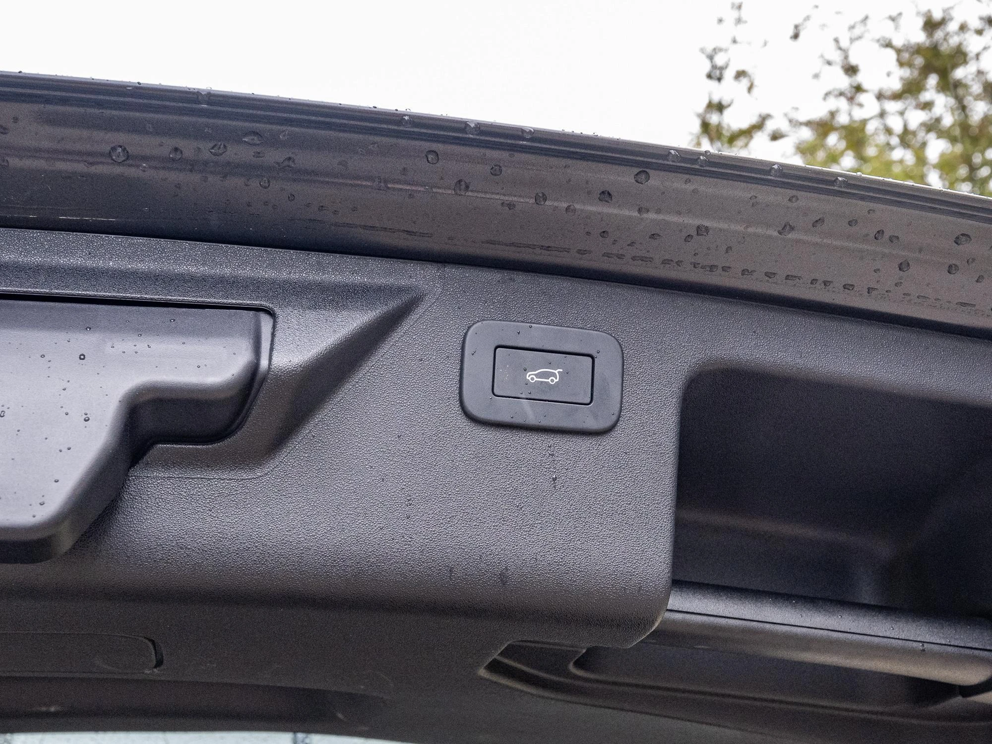 Land Rover-Discovery Sport-image-20