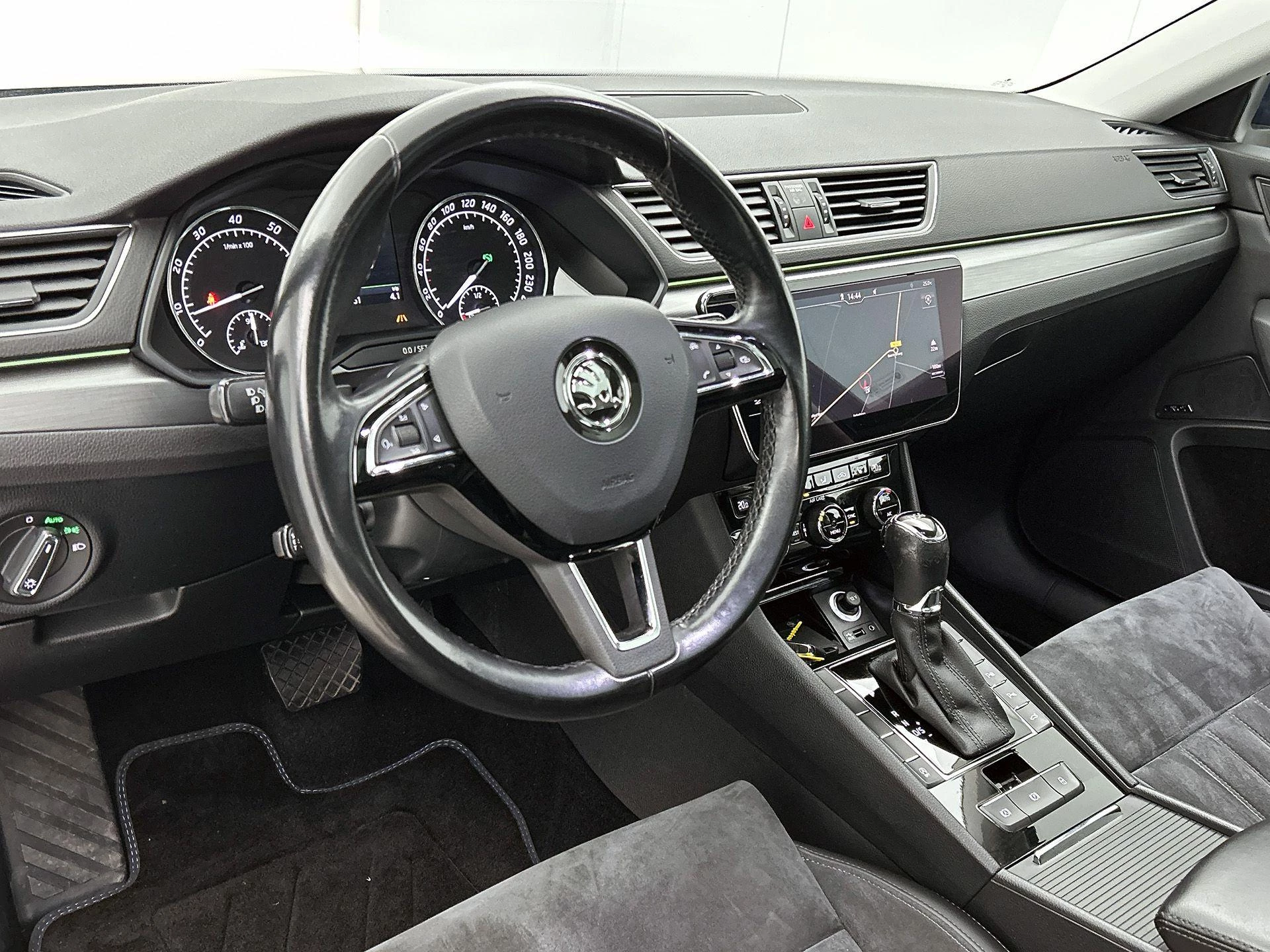 Škoda-Superb-image-31