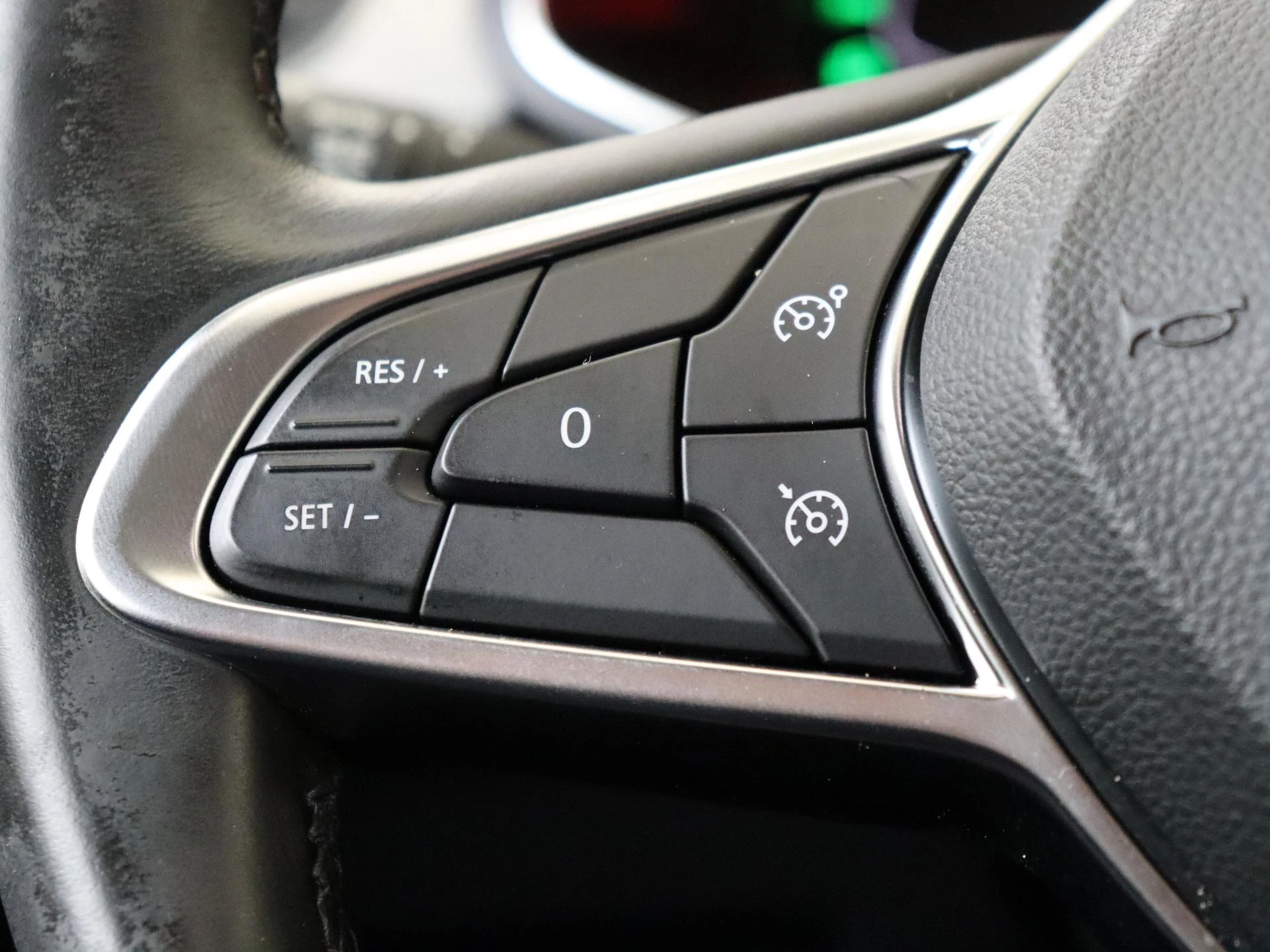 Renault-Captur-image-11