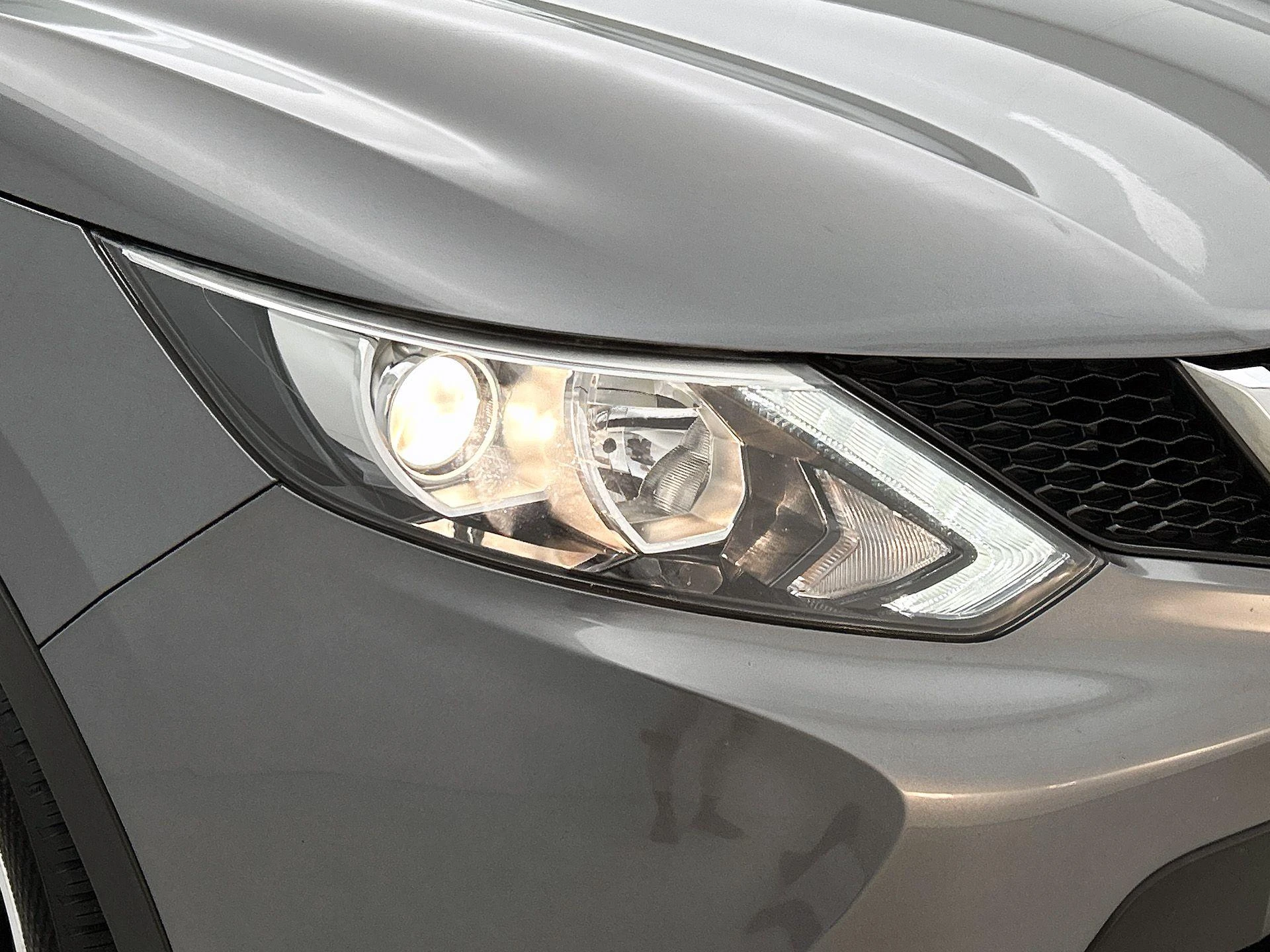 Nissan-QASHQAI-image-27