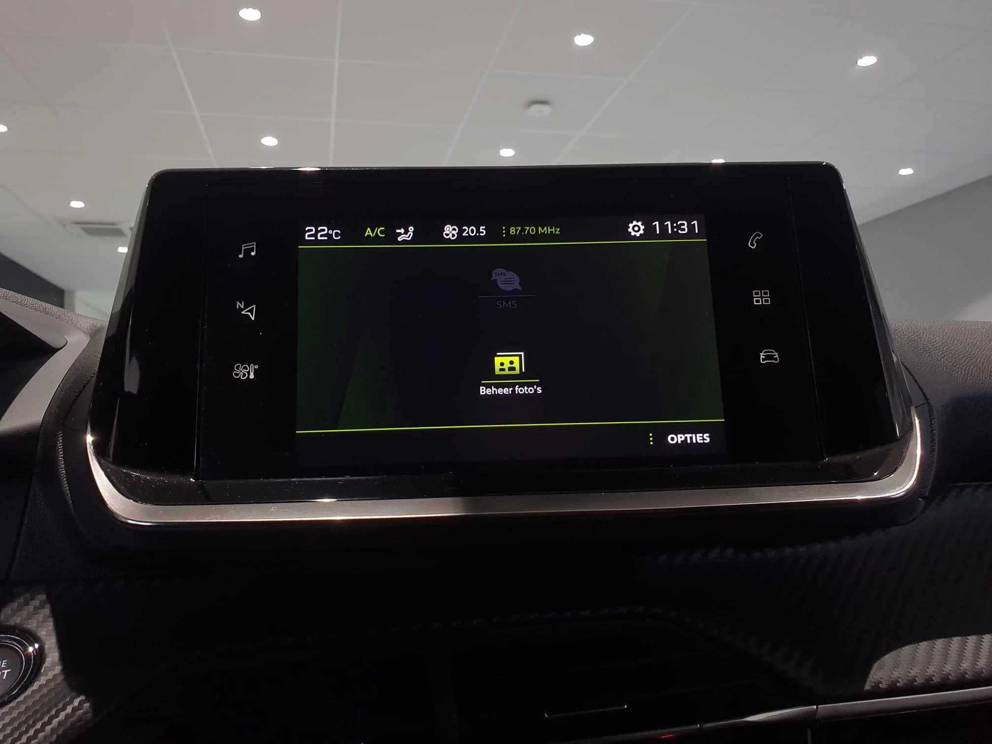 Peugeot-2008-image-18