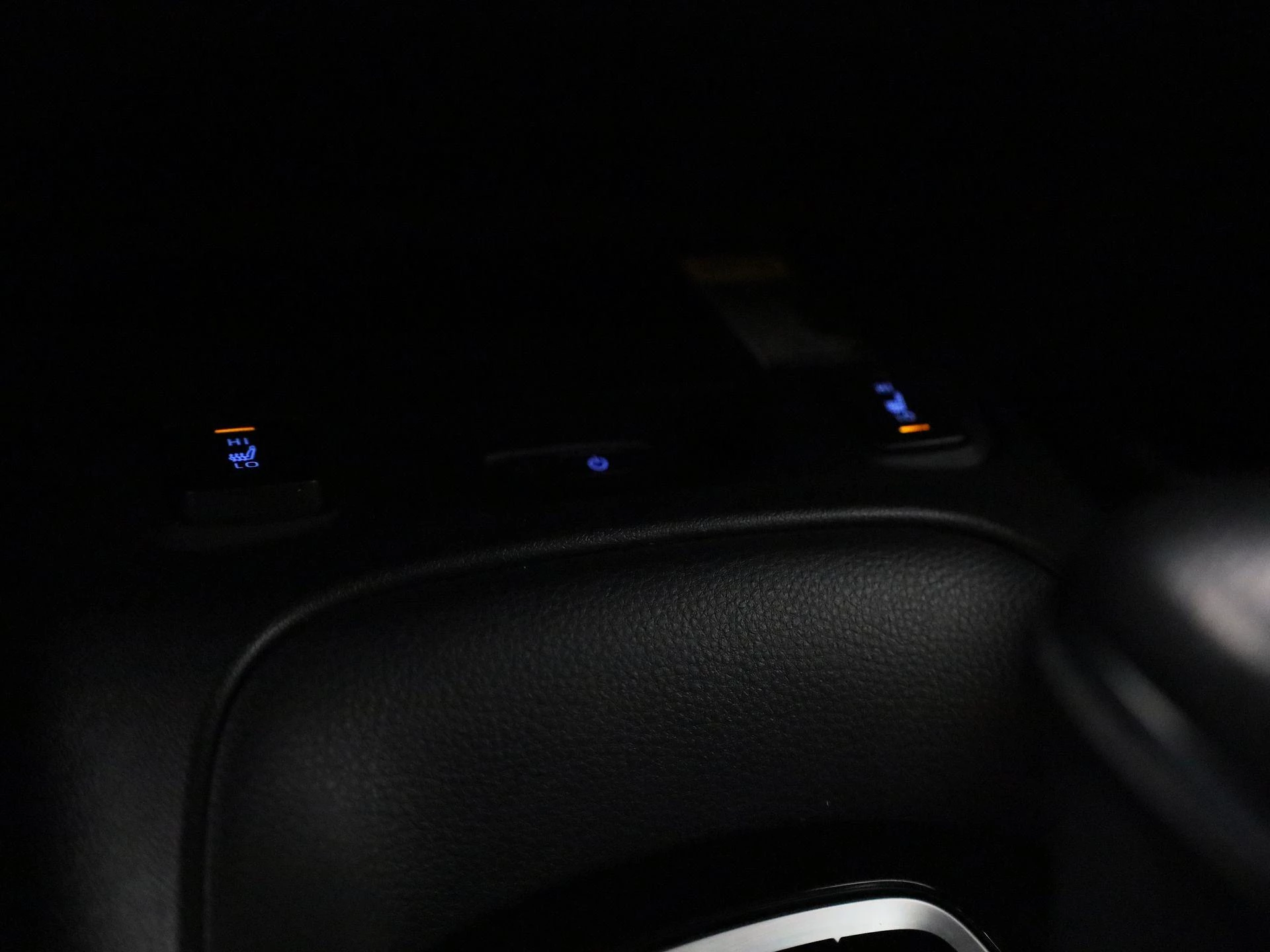 Toyota-Corolla Touring Sports-image-21