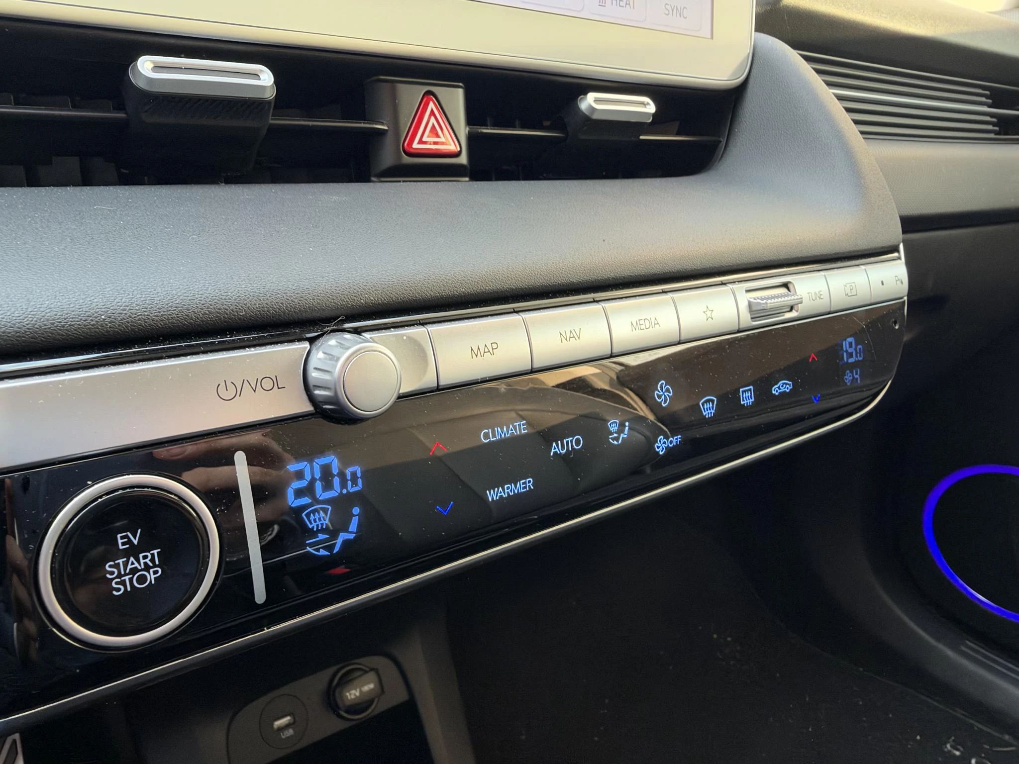 Hyundai-IONIQ 5-image-8