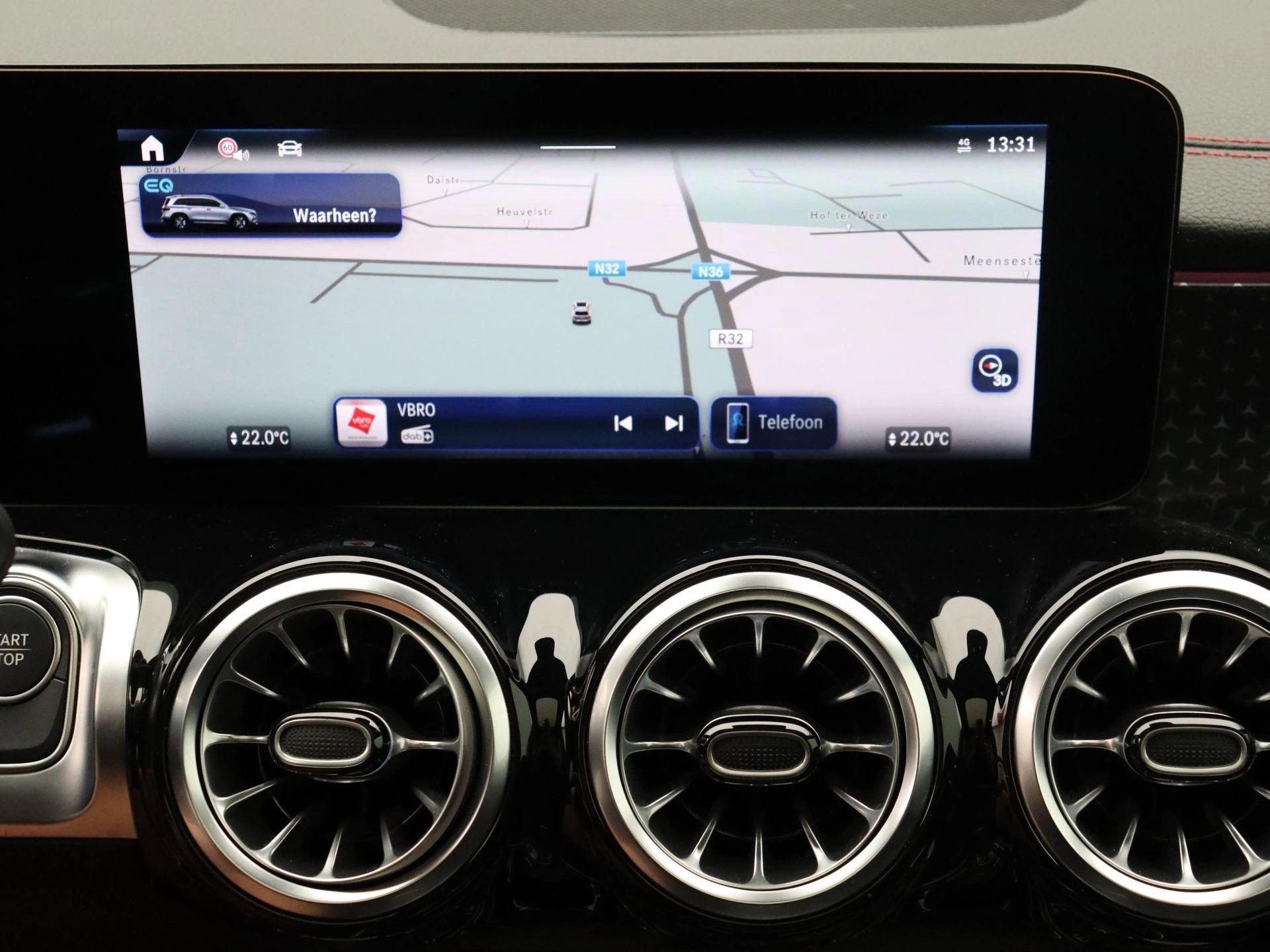 Mercedes-Benz EQB 250+ Business Star Edition + PANO DAK + BURMESTER + HEAD UP + MEMORY +