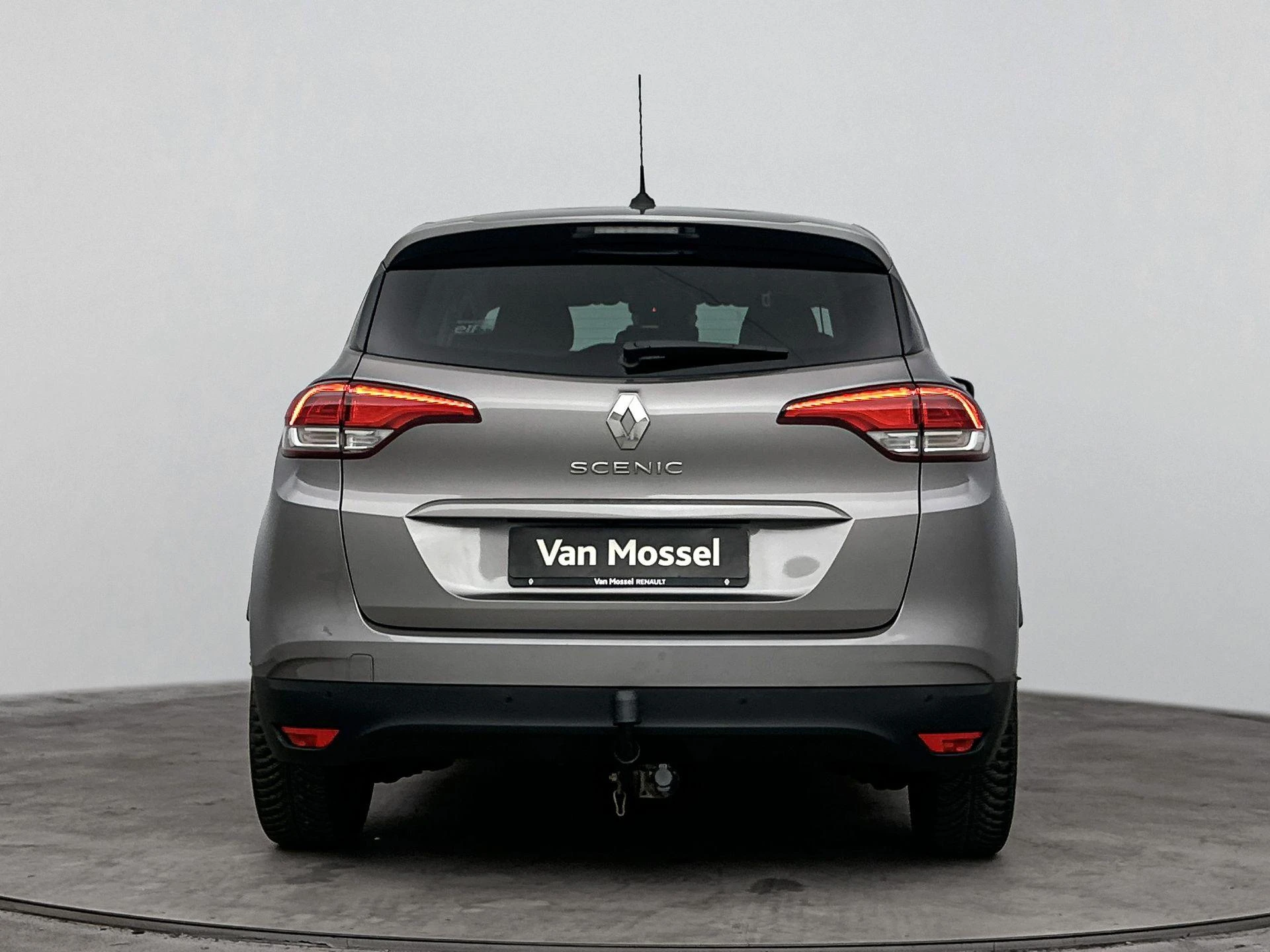 Renault-Scénic-image-2