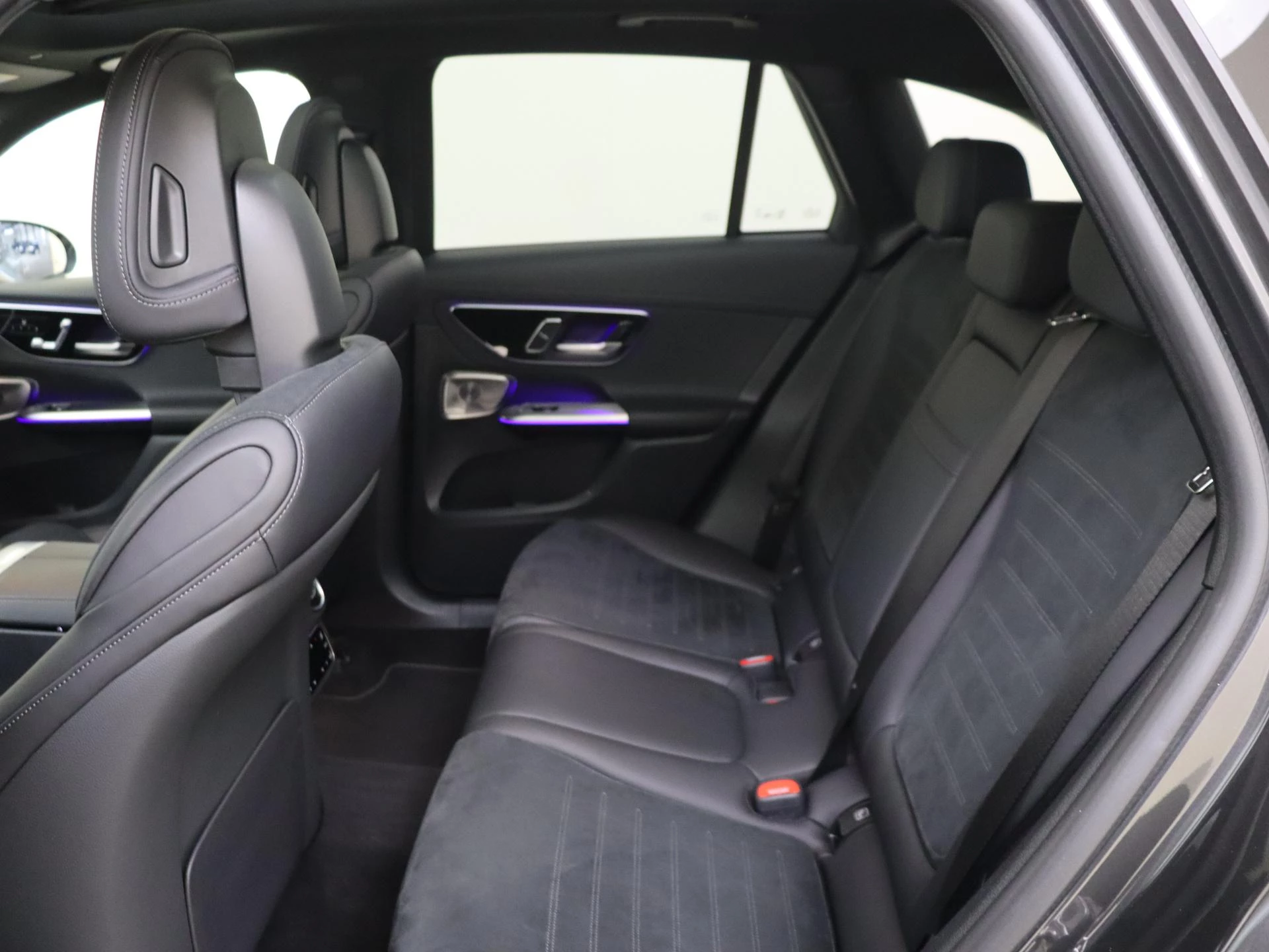 Mercedes-Benz-GLC-image-5