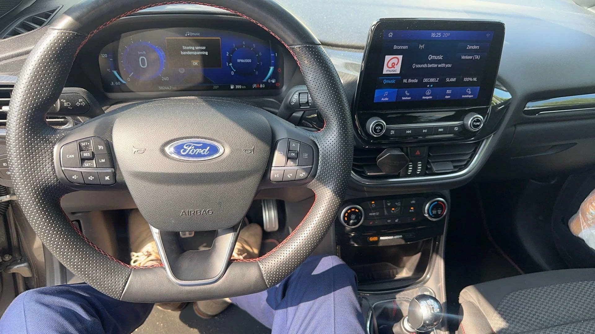 Ford Puma 1.0 EcoBoost Hybrid ST-Line