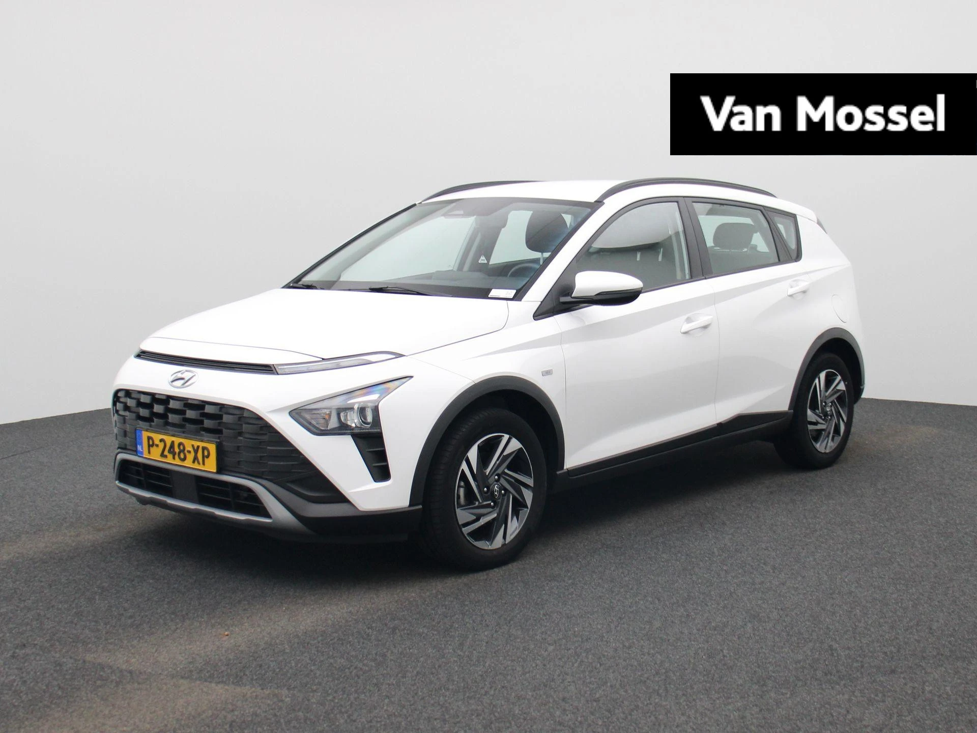 Hyundai-Bayon-image-0
