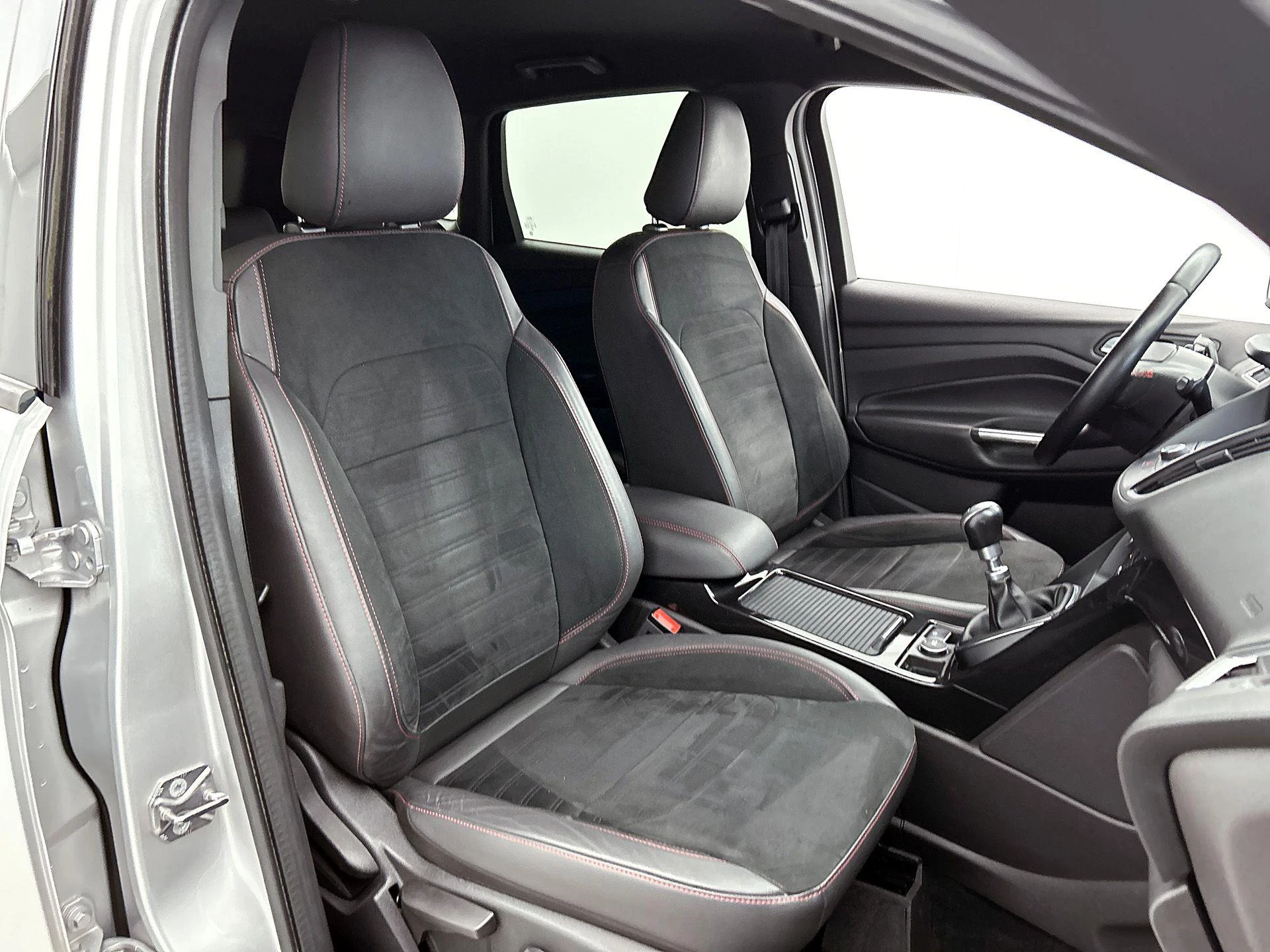 Ford Kuga 1.5 EcoBoost ST Line