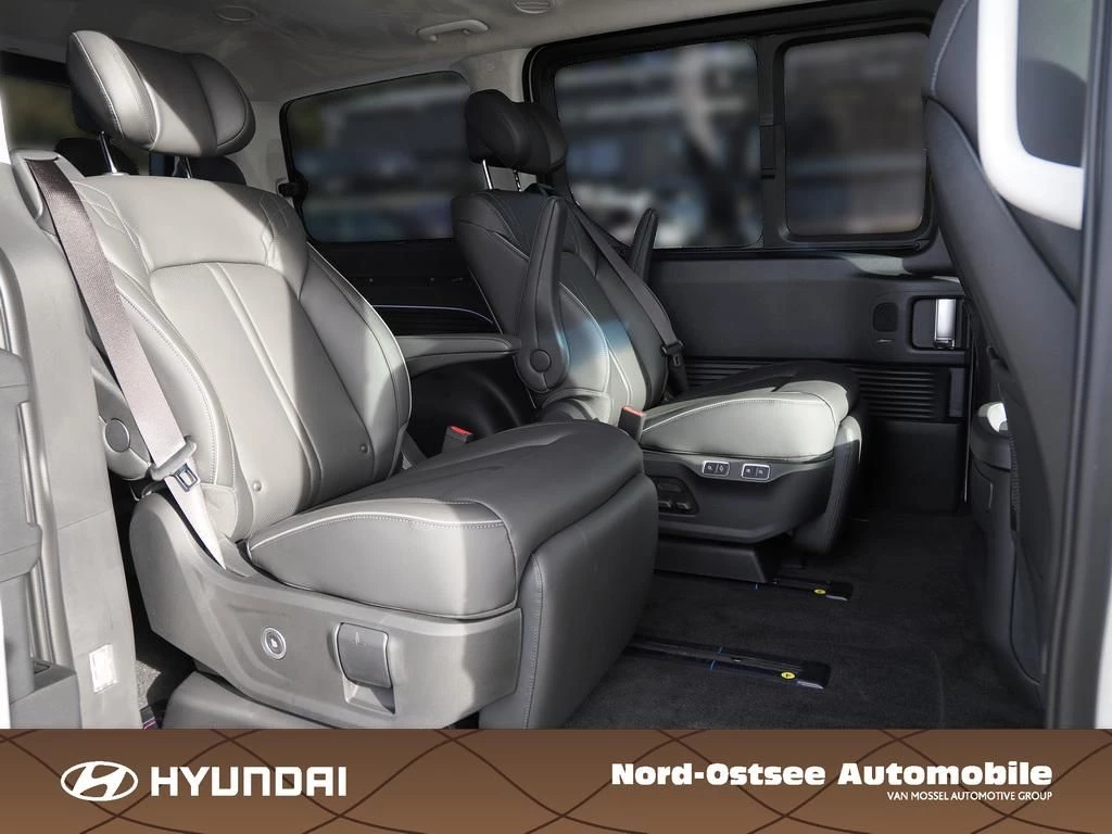 Hyundai Staria HEV 7-Sitzer Signature Panoramadach