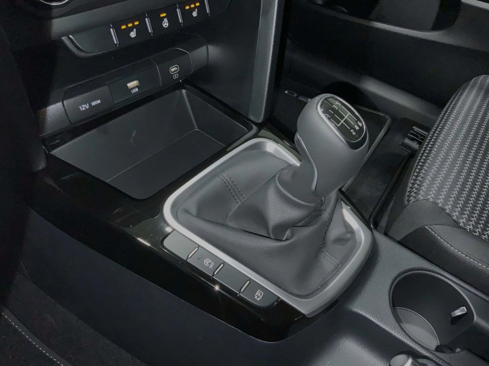 Kia-Ceed-image-23