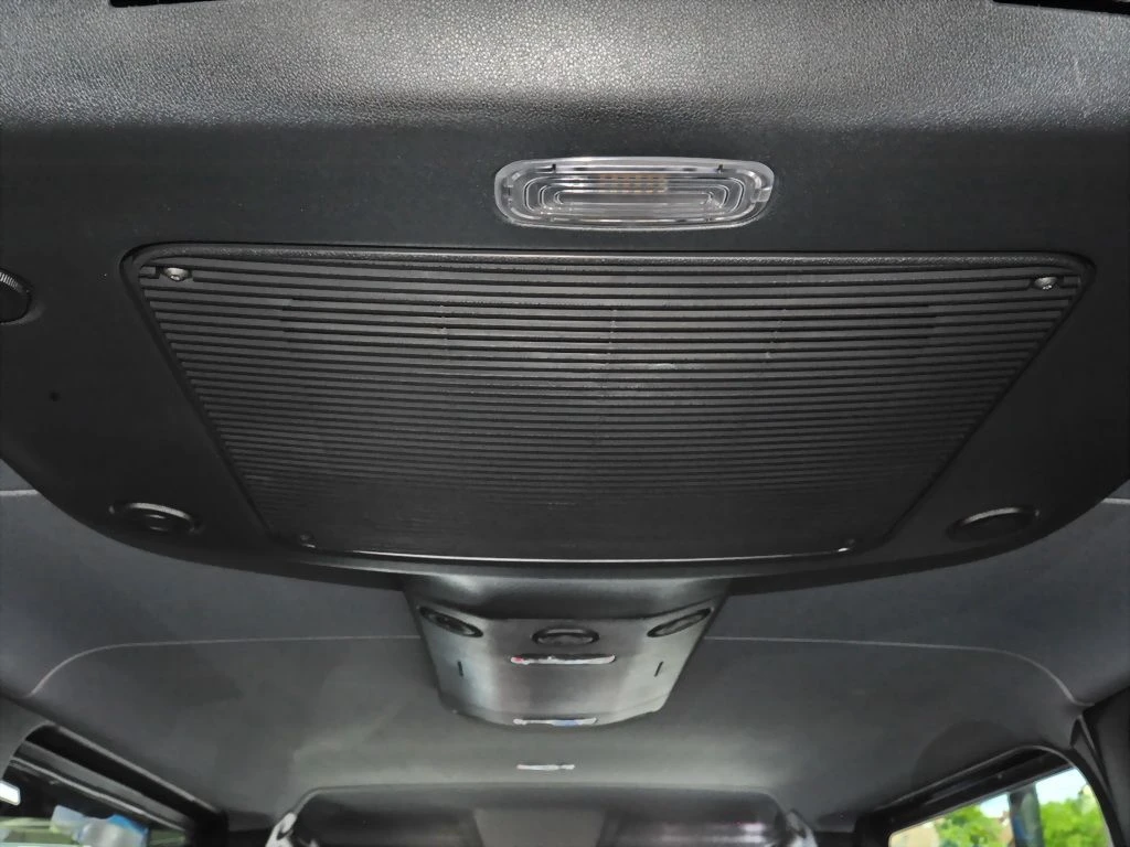 Mercedes-Benz-Sprinter 317-image-15