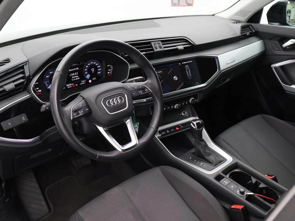 Audi Q3 PHEV Audi Q3 PHEV Attraction 45TFSIe 245PK *AUTOMAAT*VIRTUAL COCKPIT*CRUISE*PDC*APP-CONNECT*...*