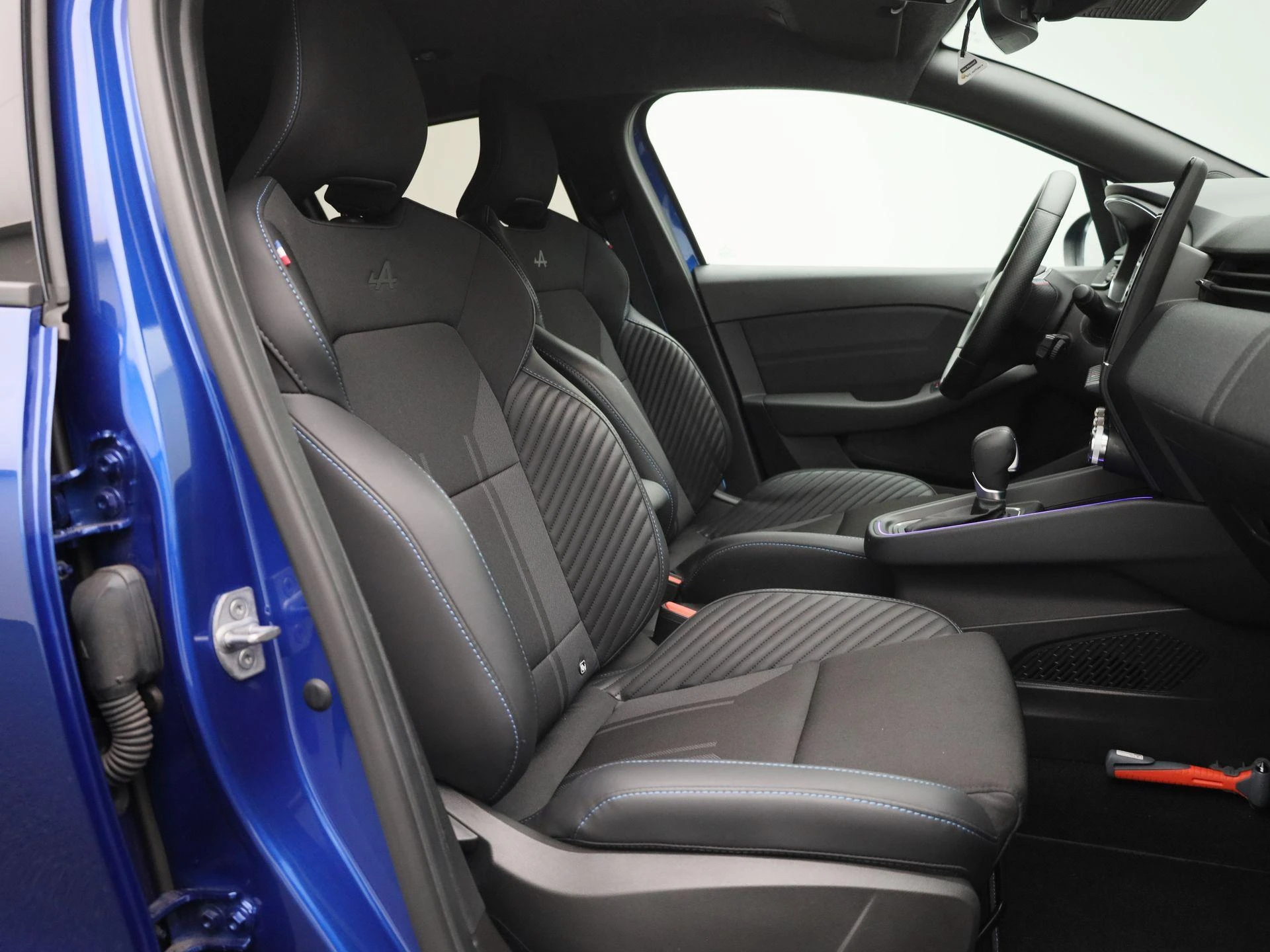 Renault-Clio-image-29