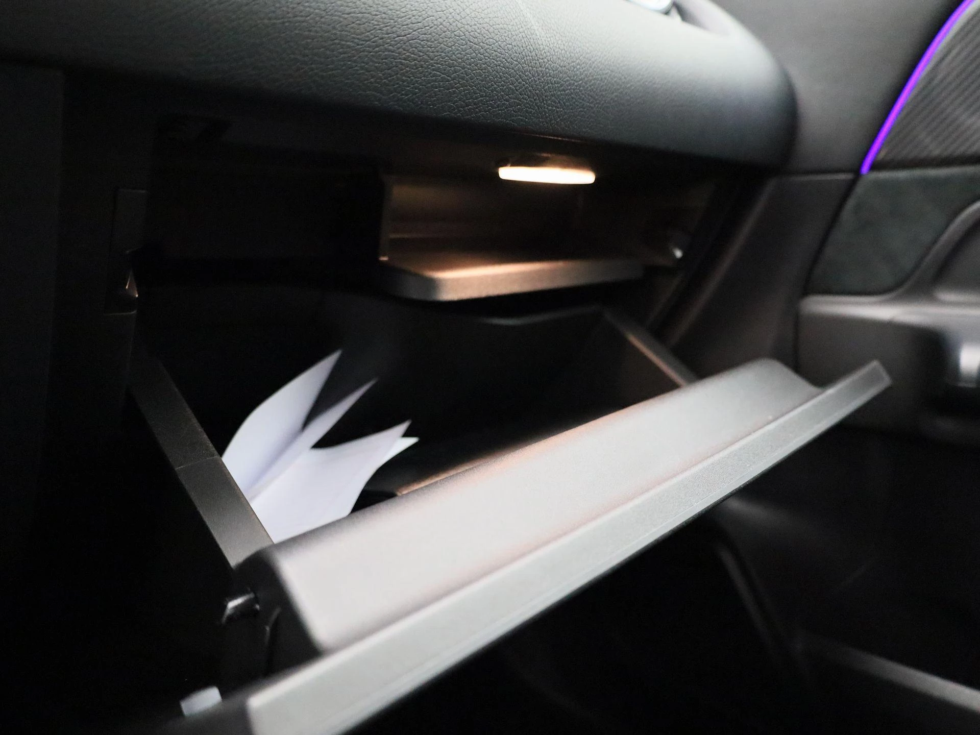 Mercedes-Benz-B-Klasse-image-37