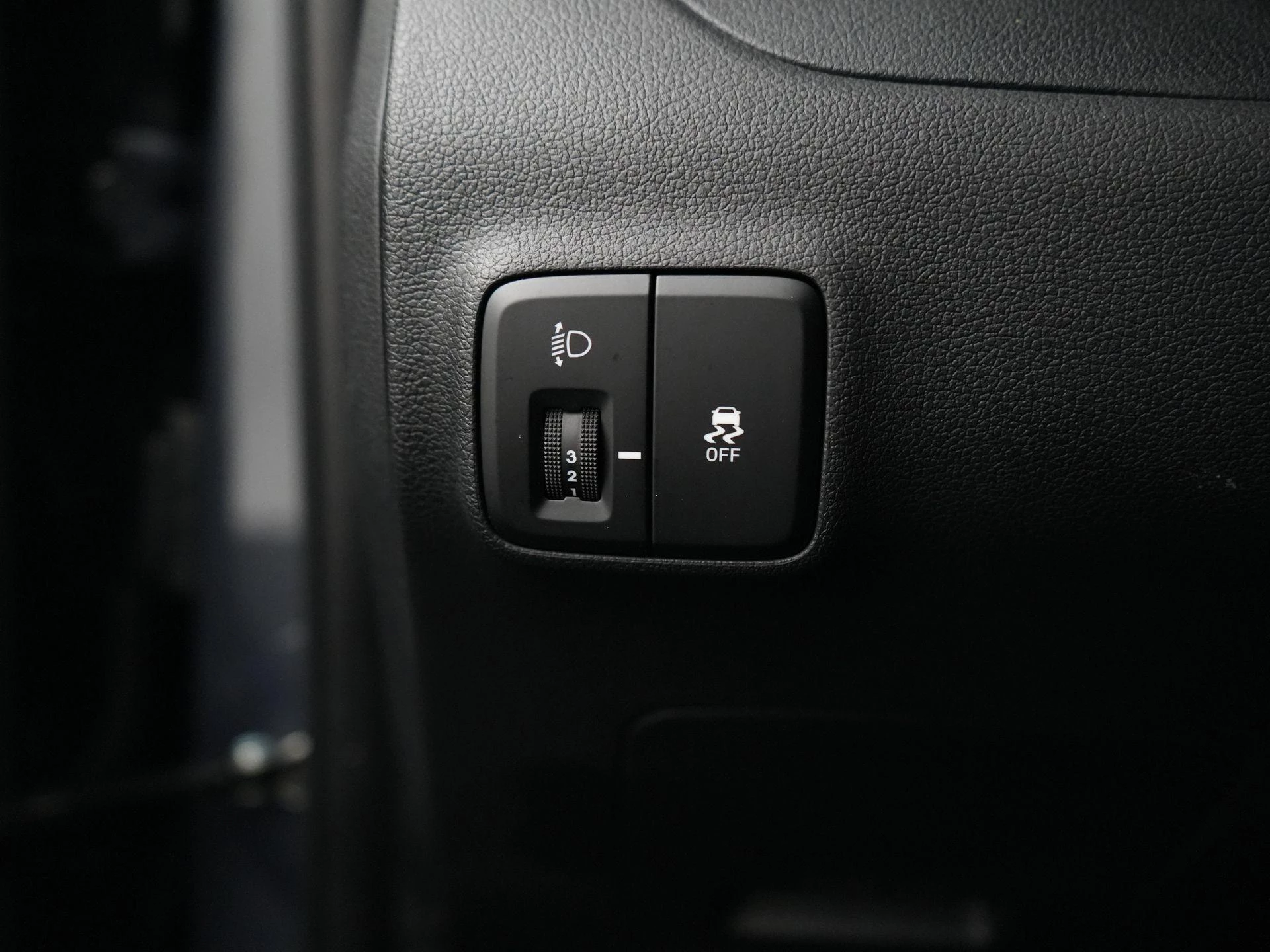 Hyundai-i10-image-16