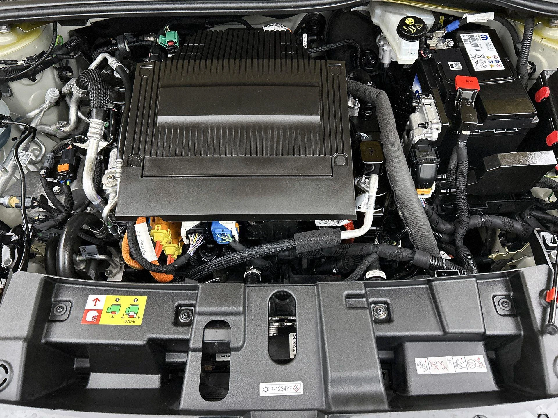 Jeep-Avenger-image-38
