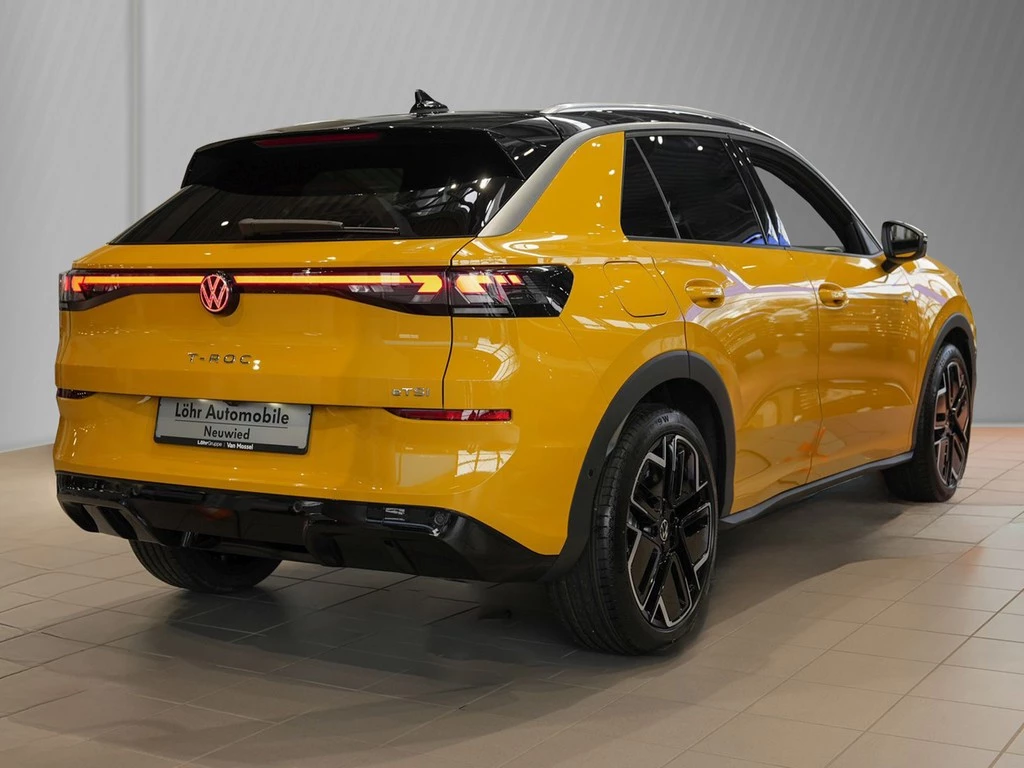 Volkswagen T-Roc 1.5 l eTSI DSG R-Line VAL VSA