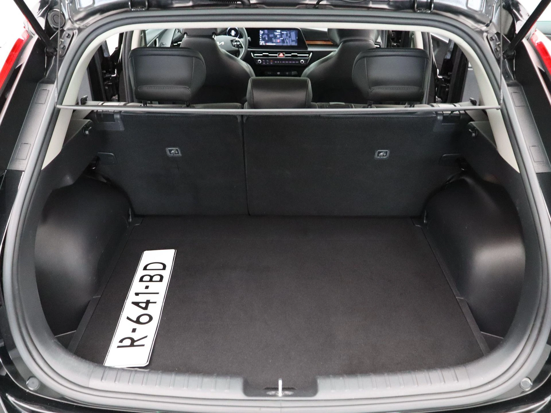 Kia-Niro-image-31