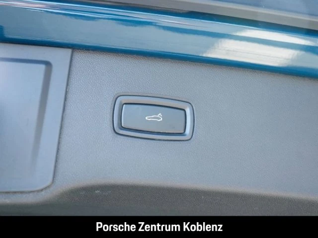 Porsche-Cayenne-image-26