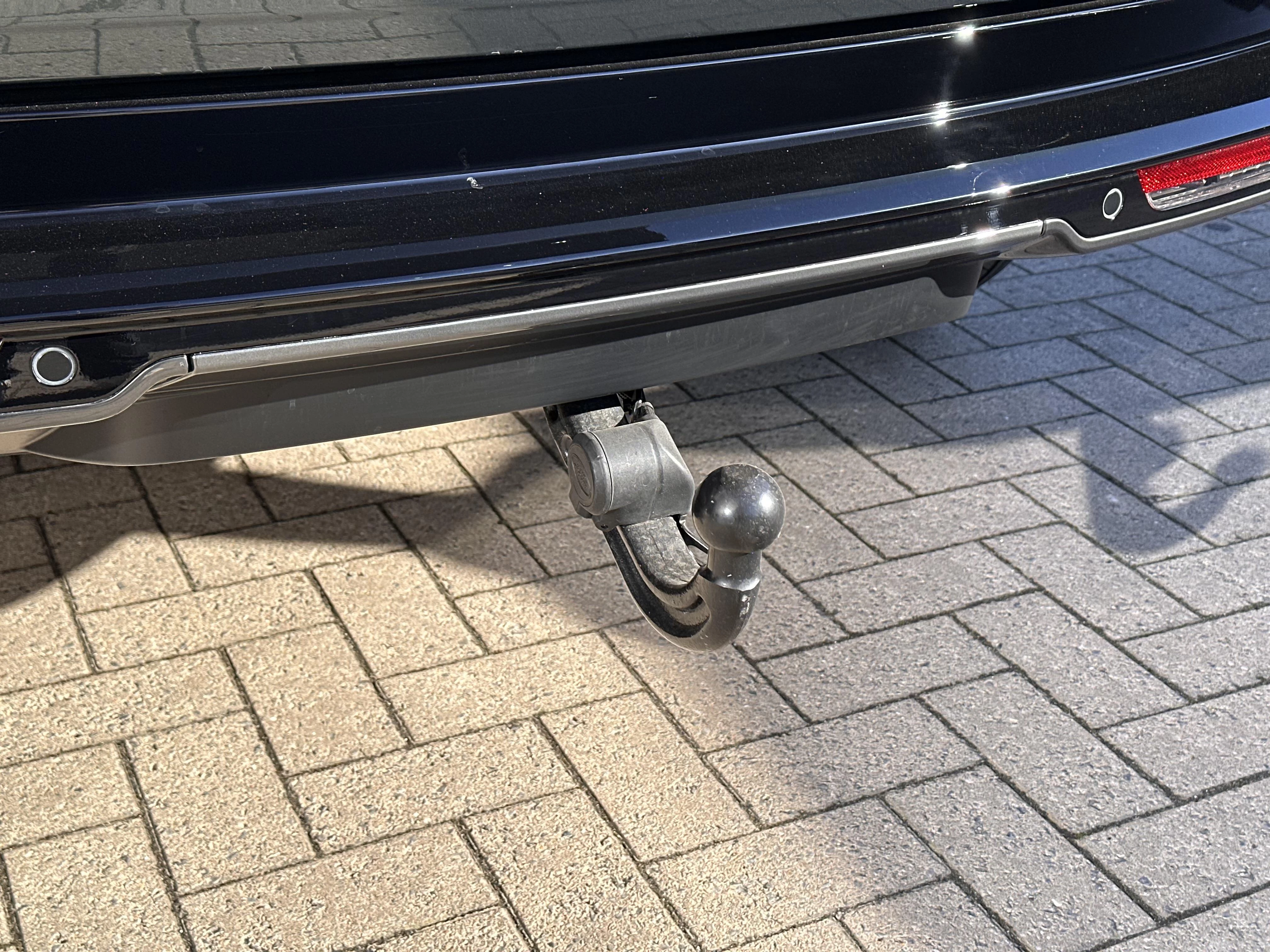 Land Rover-Range Rover-image-10