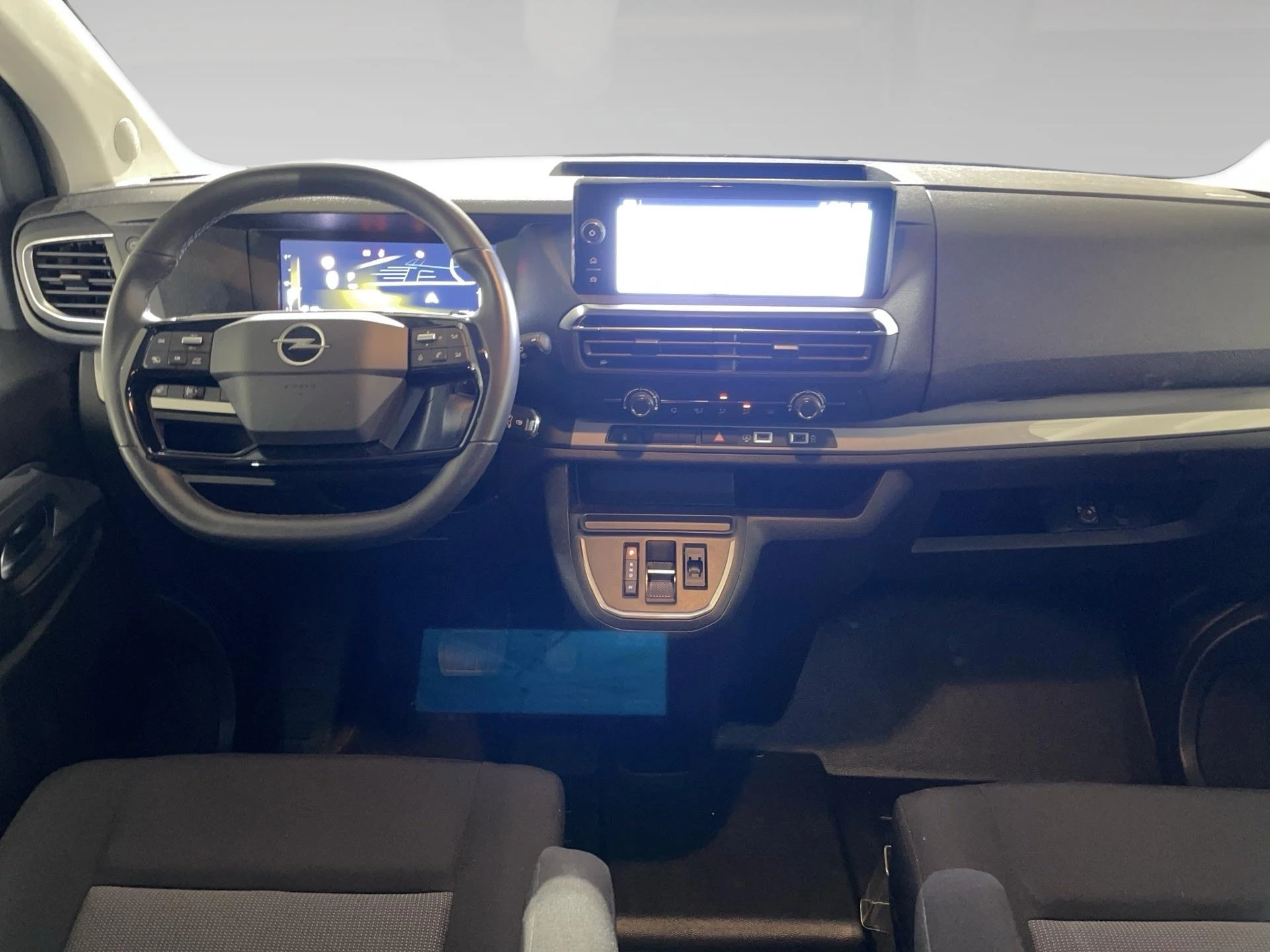 Opel-Zafira Life-image-4