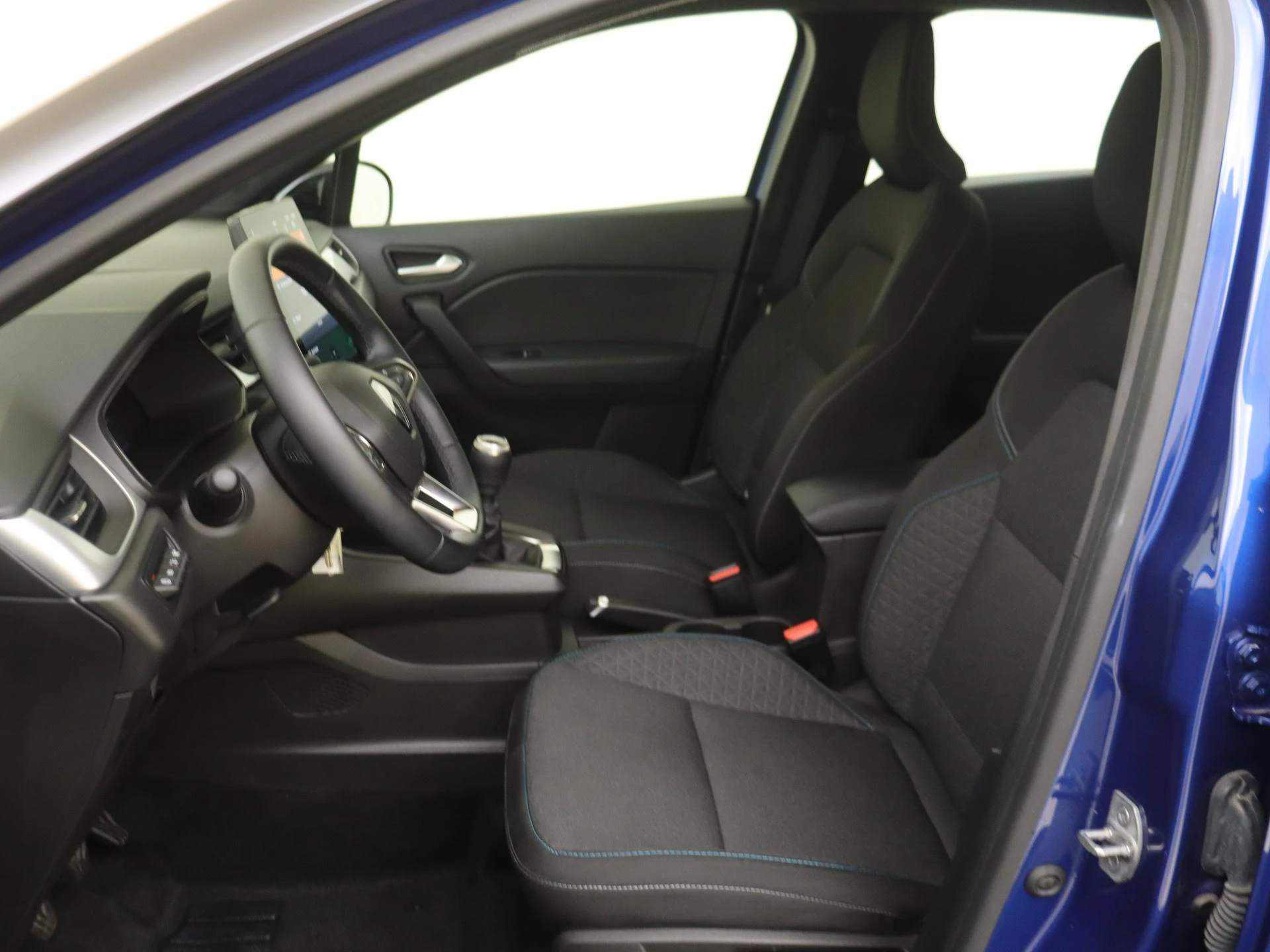 Renault-Captur-image-14