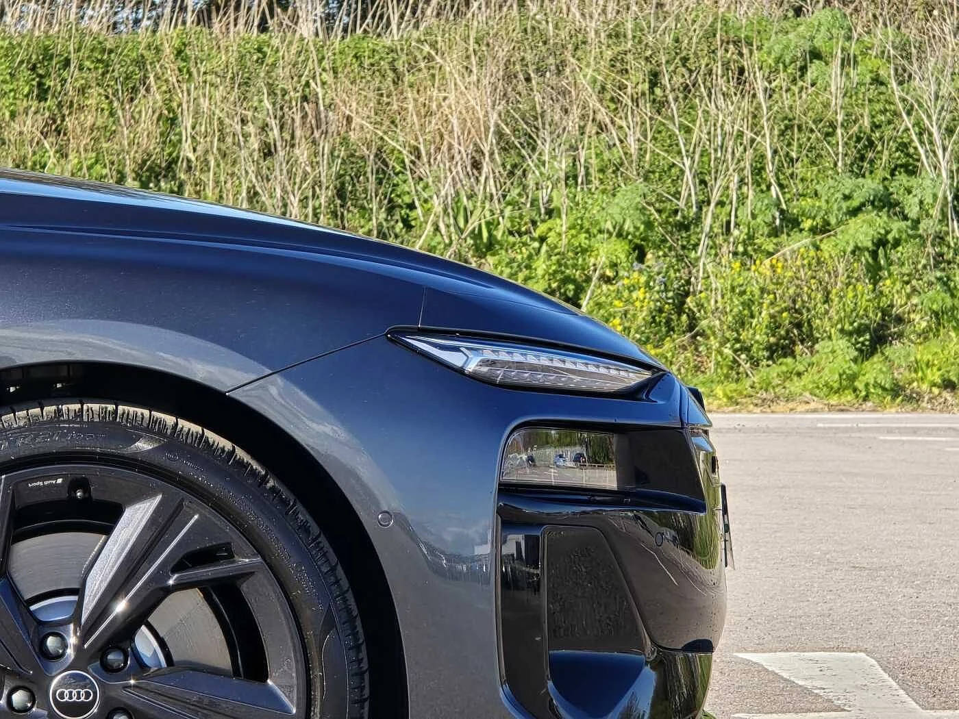 Audi-S6 Avant e-tron-image-27