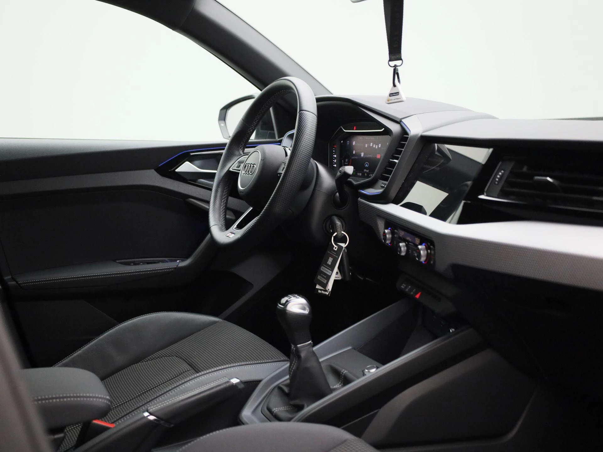 Audi-A1 Sportback-image-35