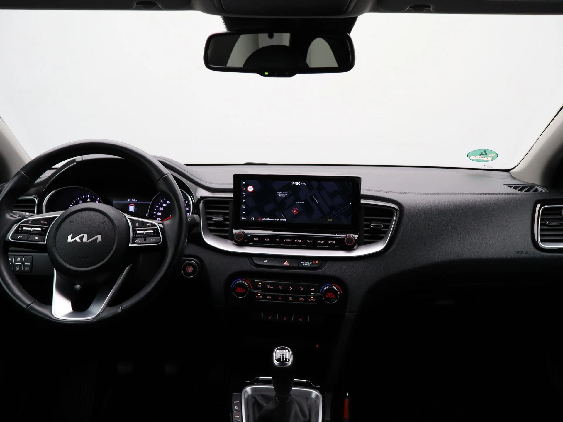 Kia-Ceed Sportswagon-image-30