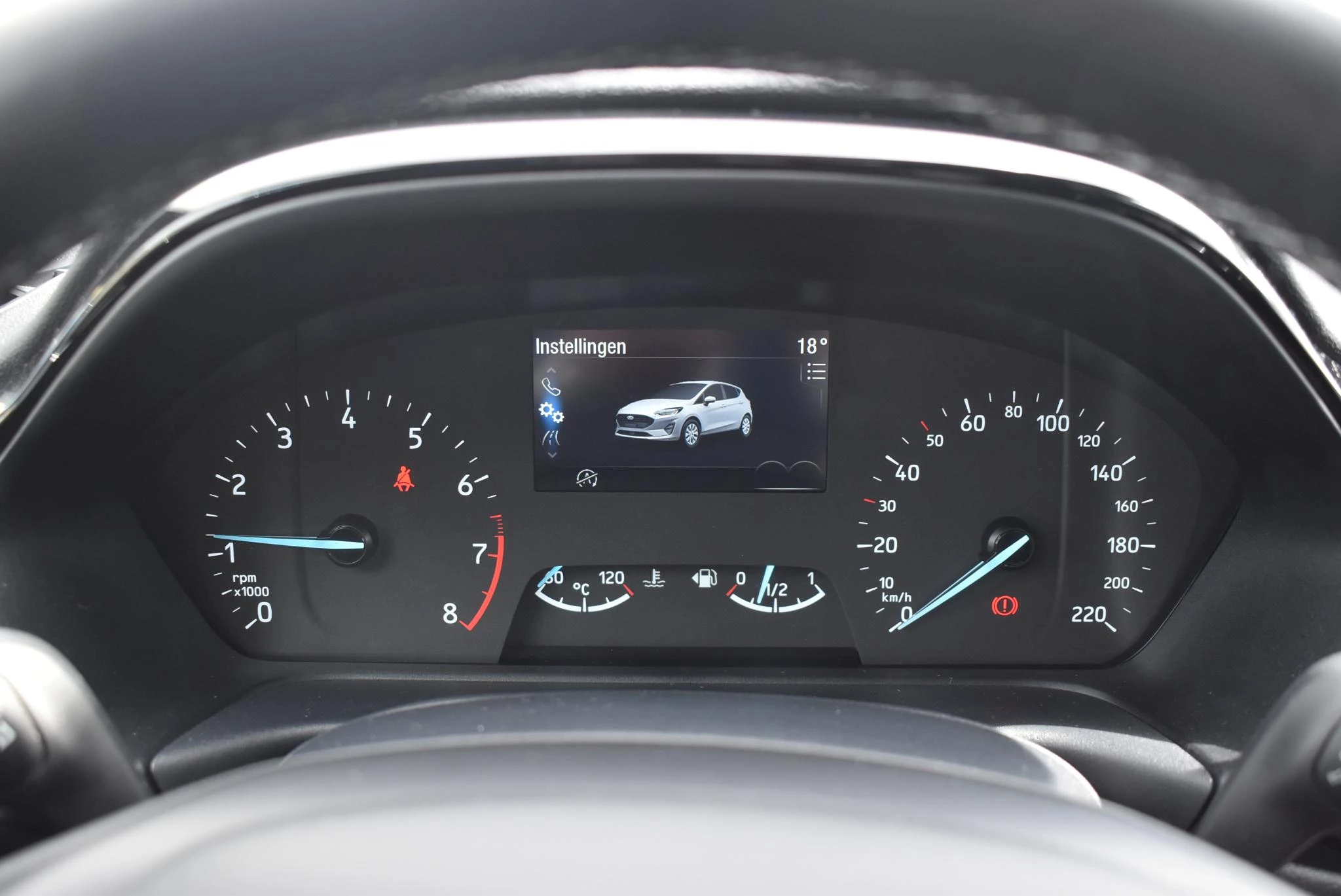 Ford Fiesta 1.0 EcoBoost Hybrid Titanium