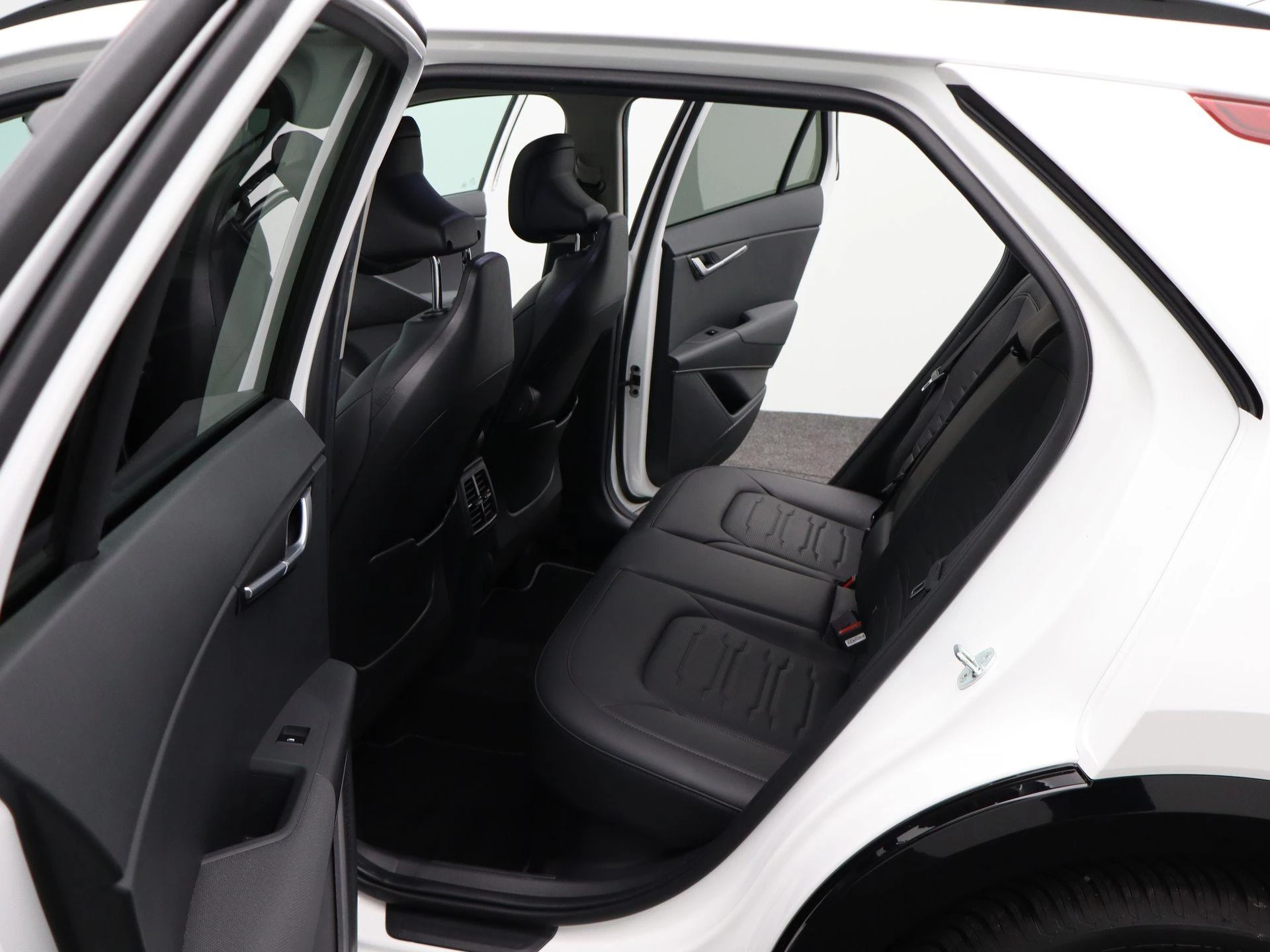 Kia-Niro-image-14