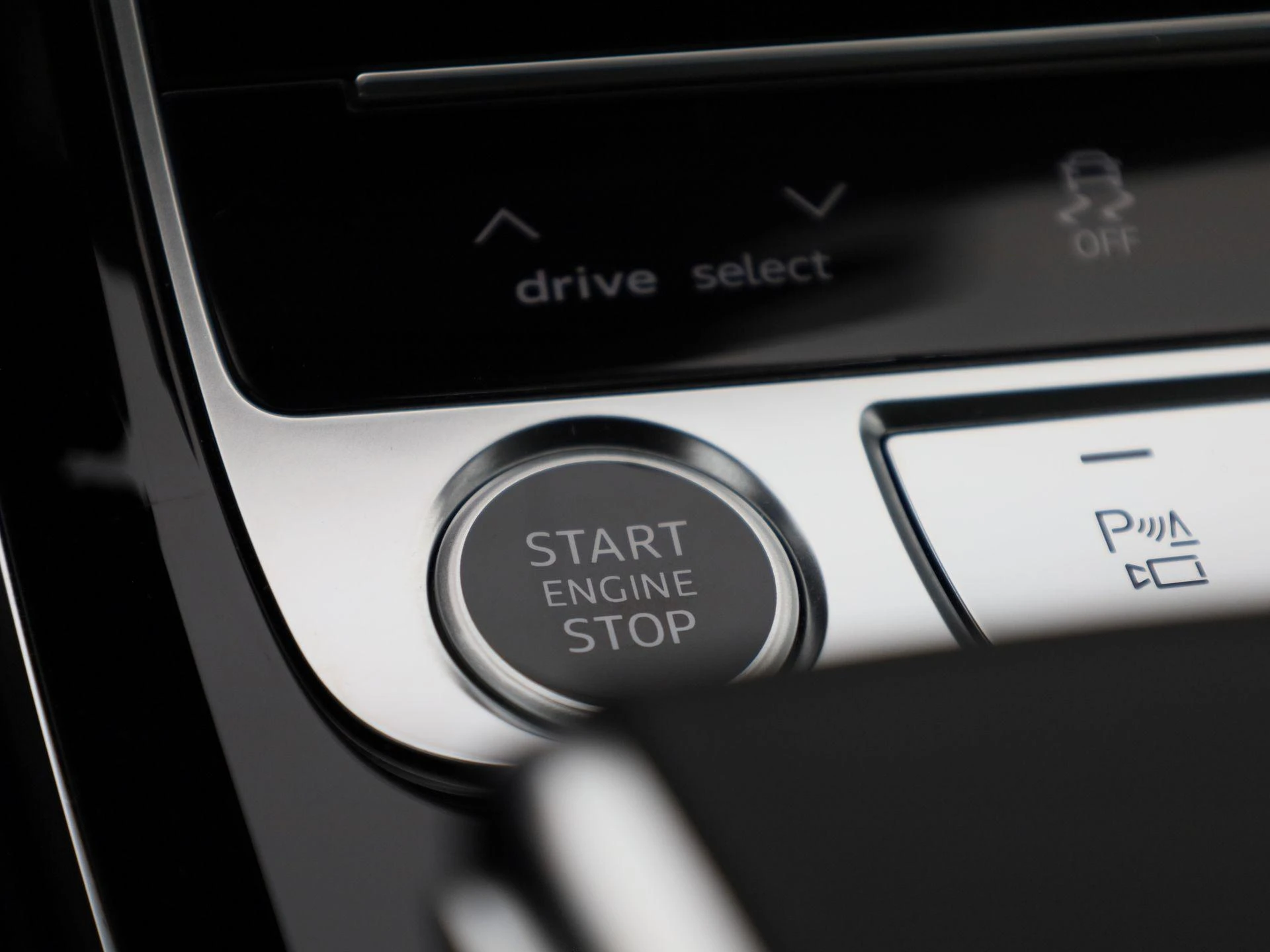 Audi-A8-image-27