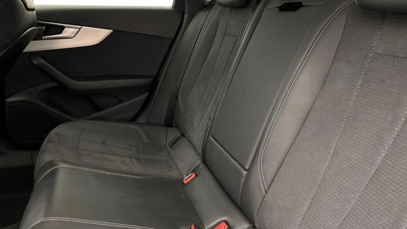 Audi-A4-image-32