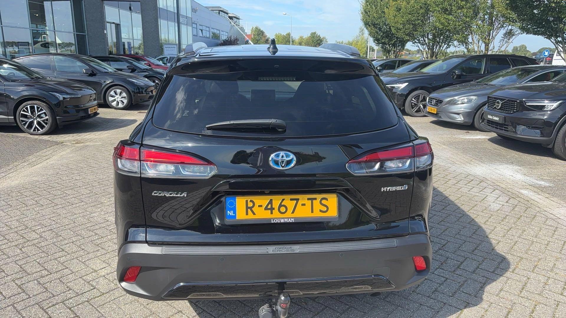 Toyota-Corolla Cross-image-9