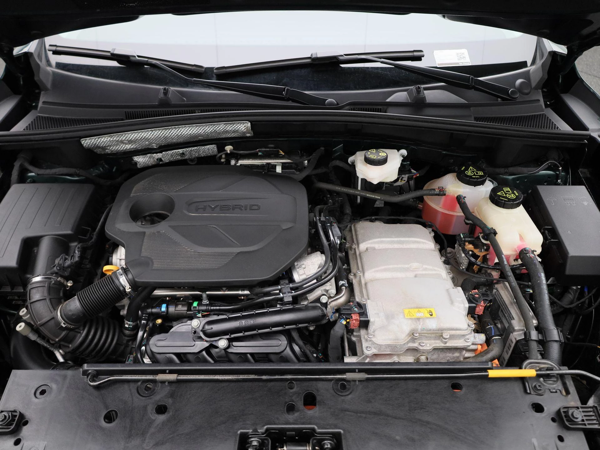 MG-ZS-image-42