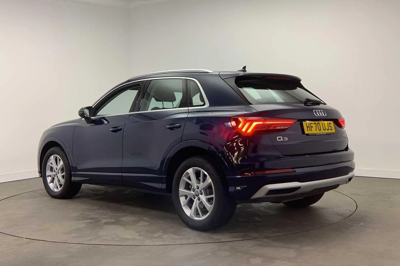 Audi-Q3-image-2