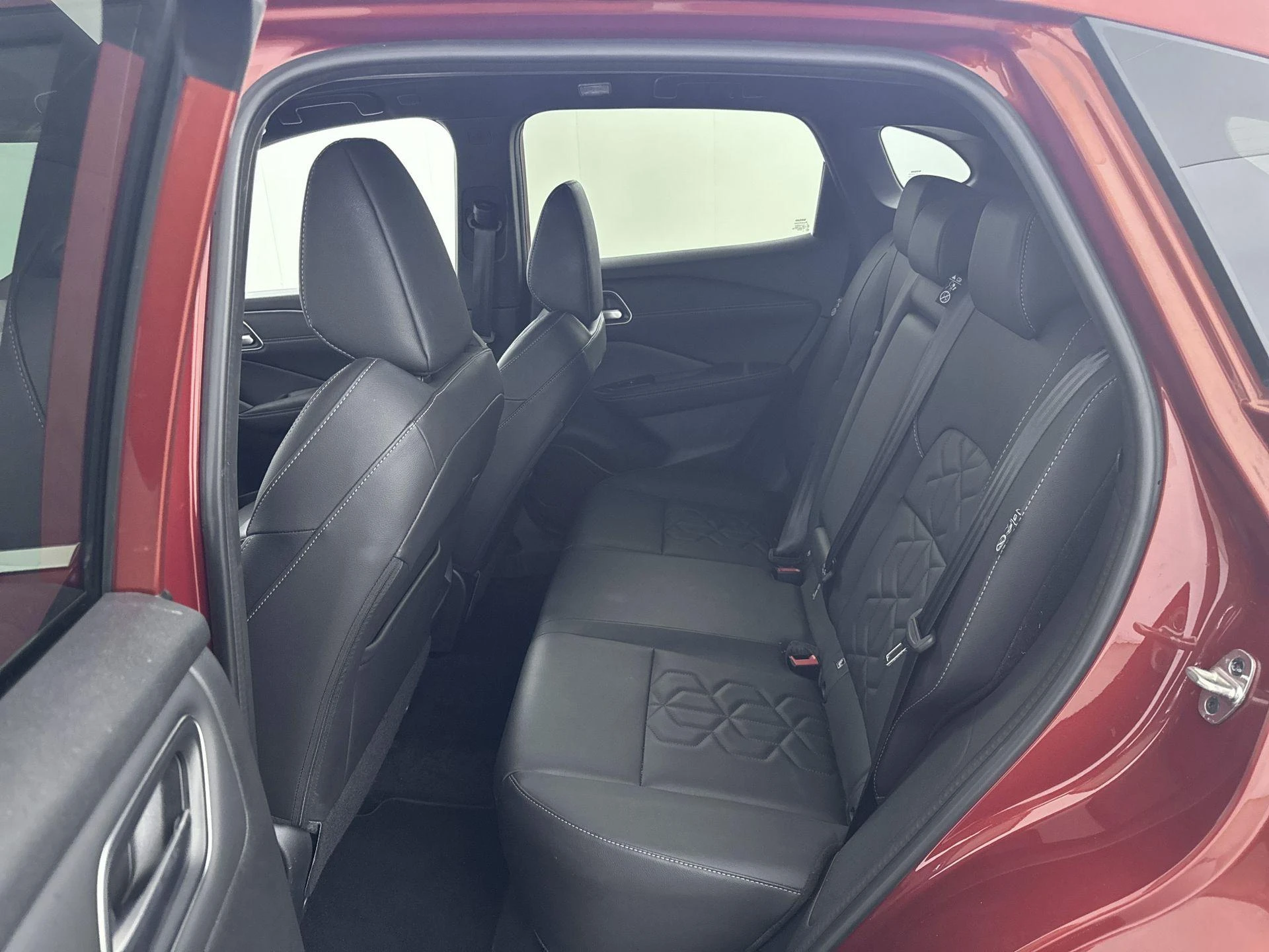 Nissan-QASHQAI-image-25