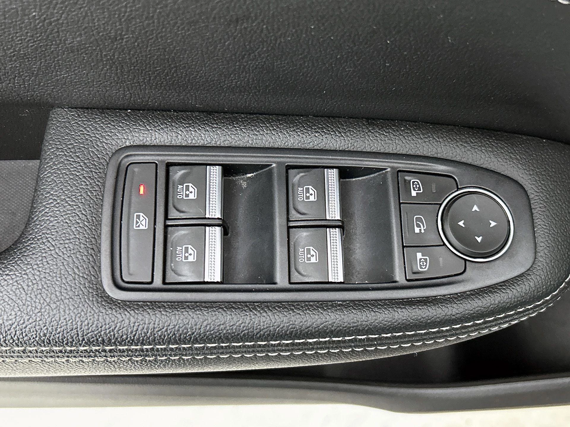 Renault Arkana 1.6 E-Tech Hybrid 145 Intens