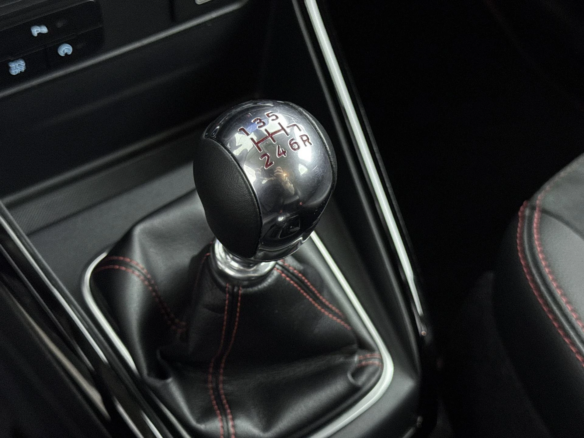 Ford-EcoSport-image-19