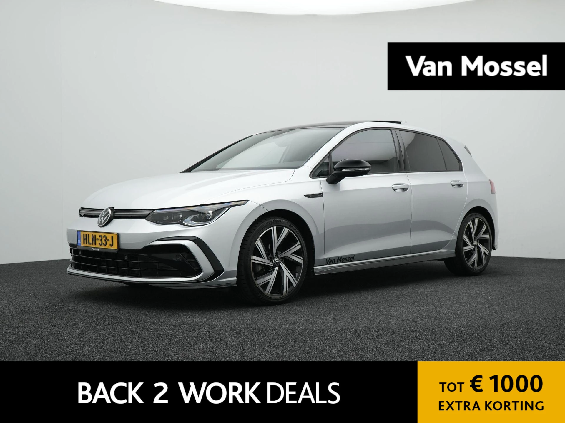 Volkswagen-Golf-image-0