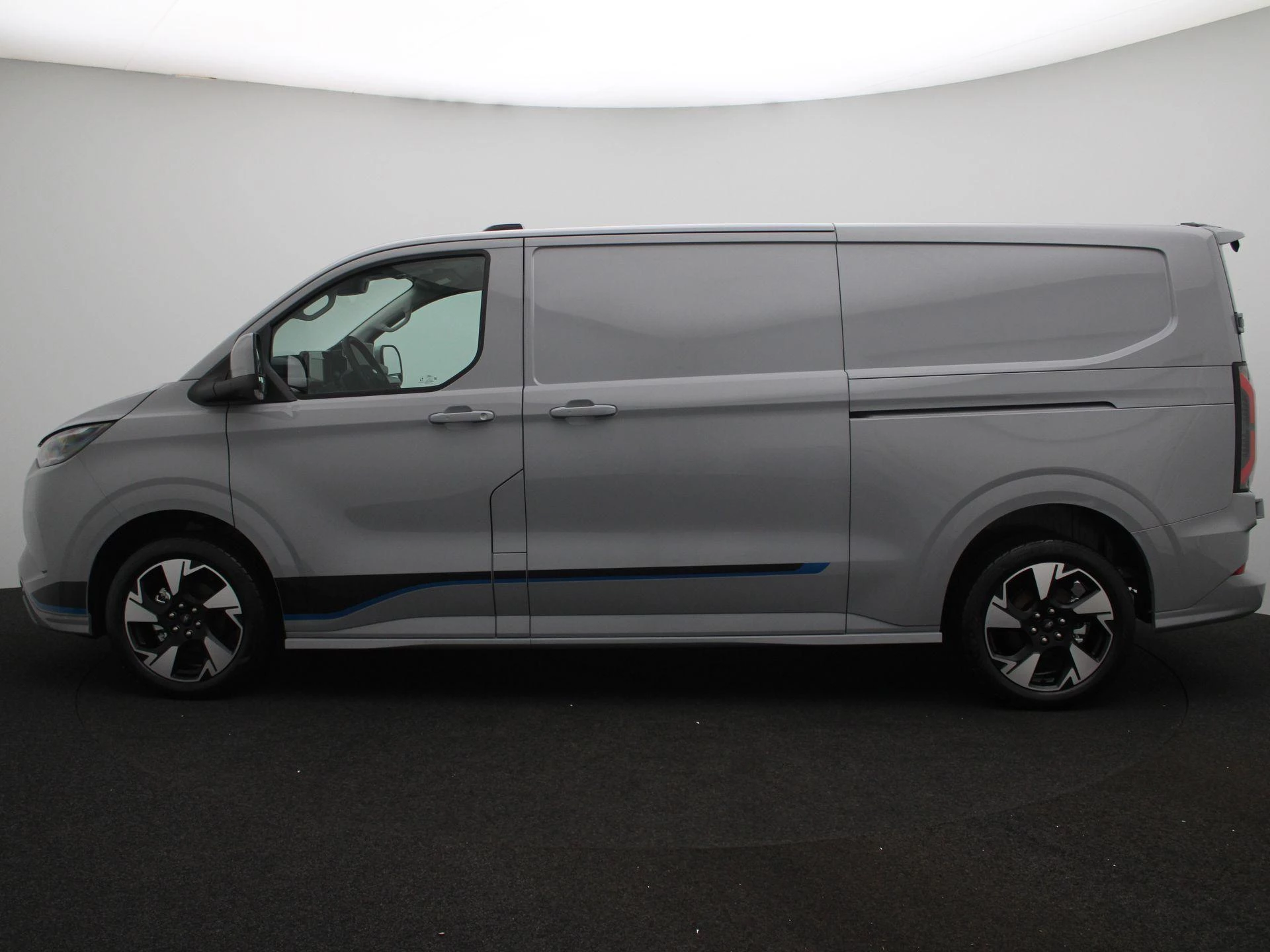 Ford-E-Transit-image-3